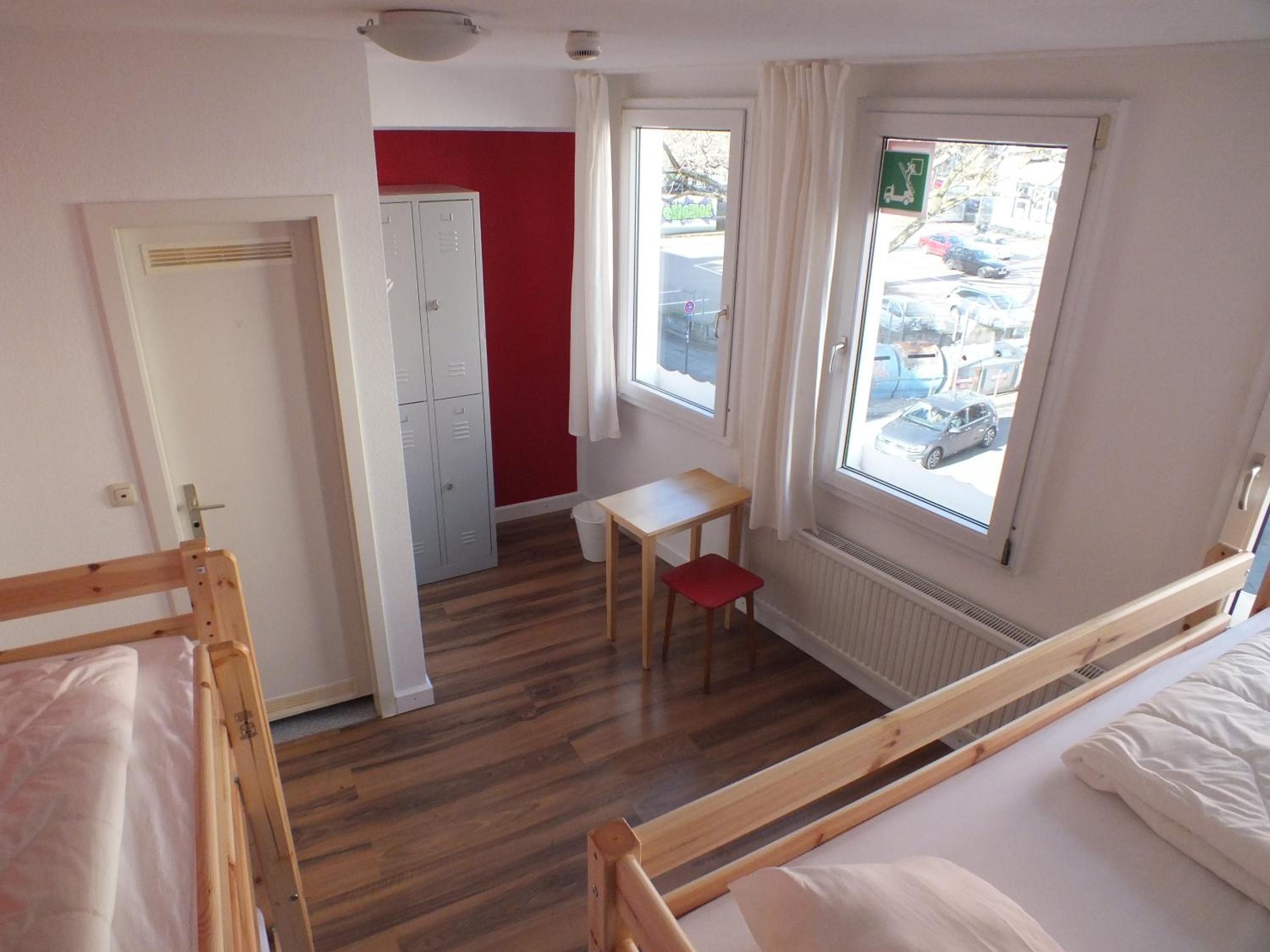 Bed in 4-Bed Female Dormitory Room photo 3