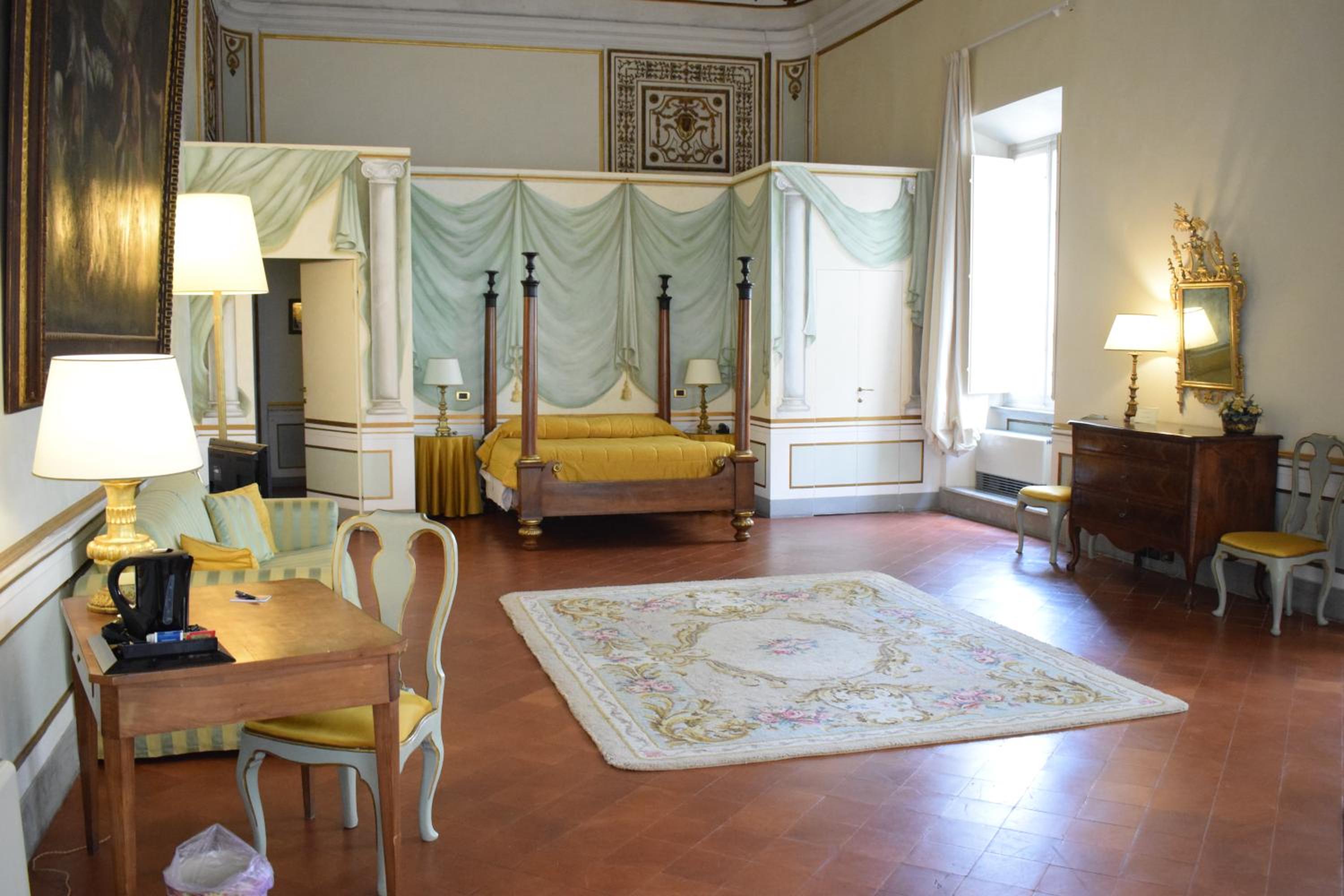 Suite (4 Adults) - Photo 7