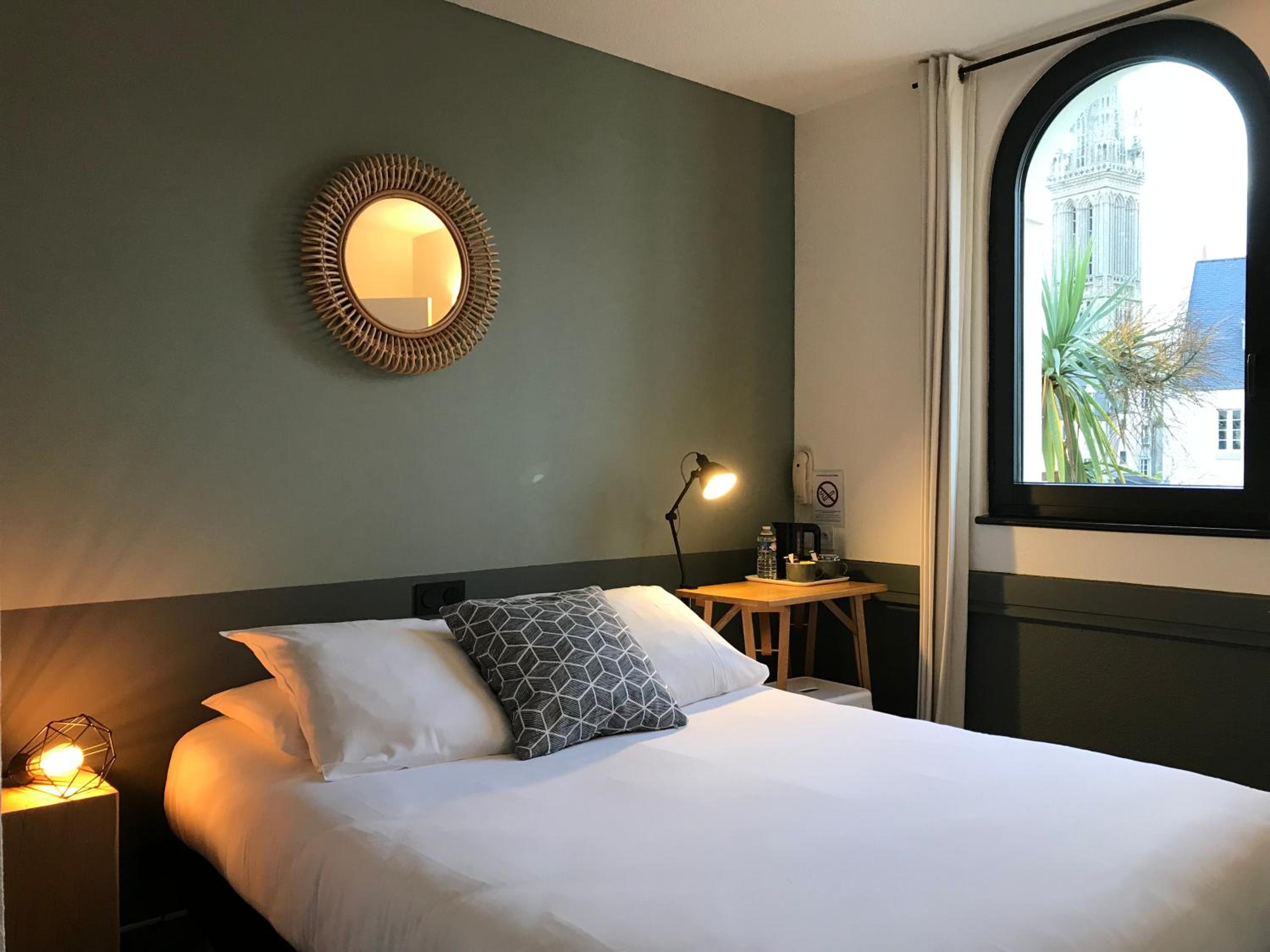 Classic Double Room City Side - Photo 1