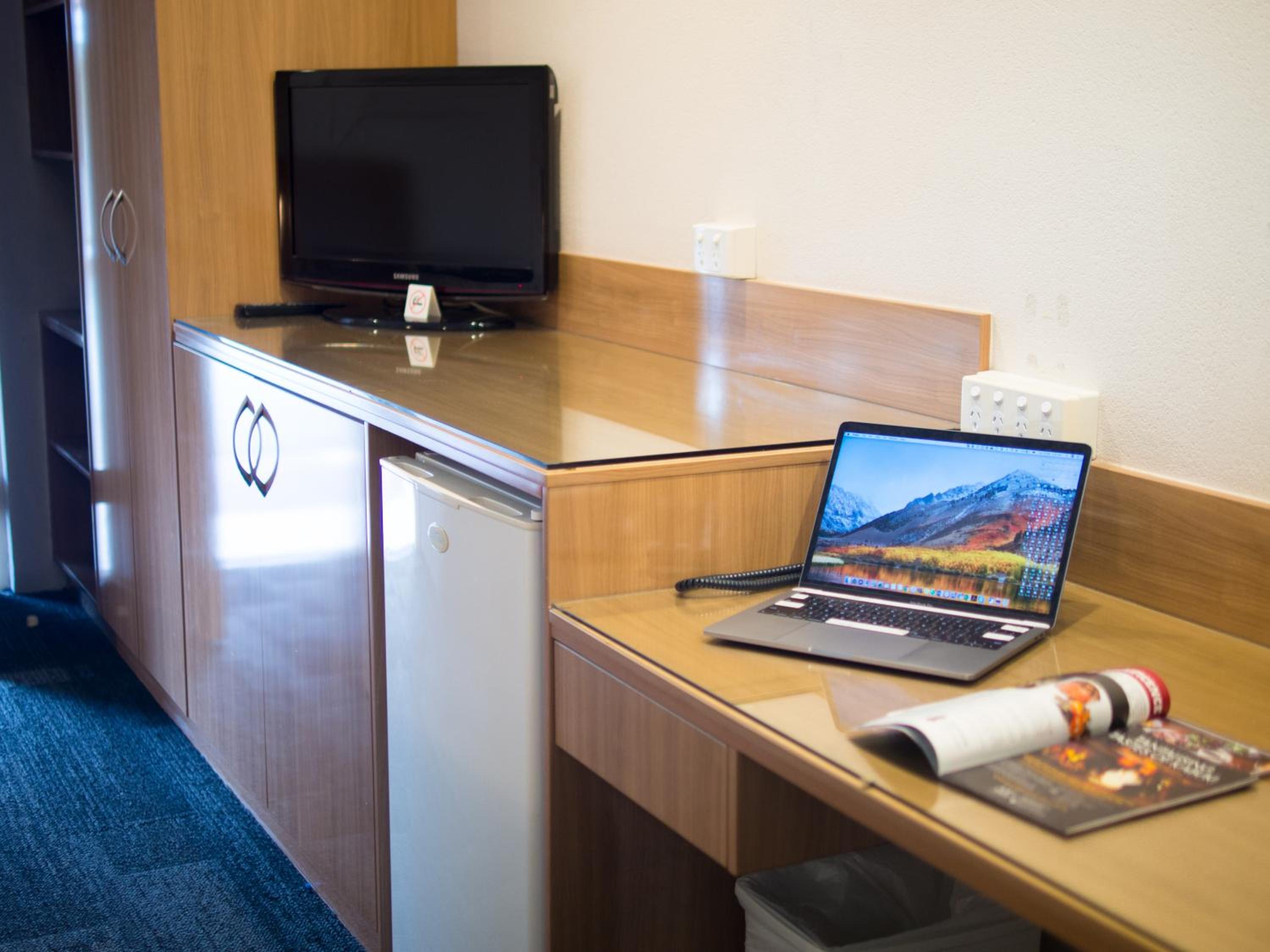 Executive Room - Photo 5