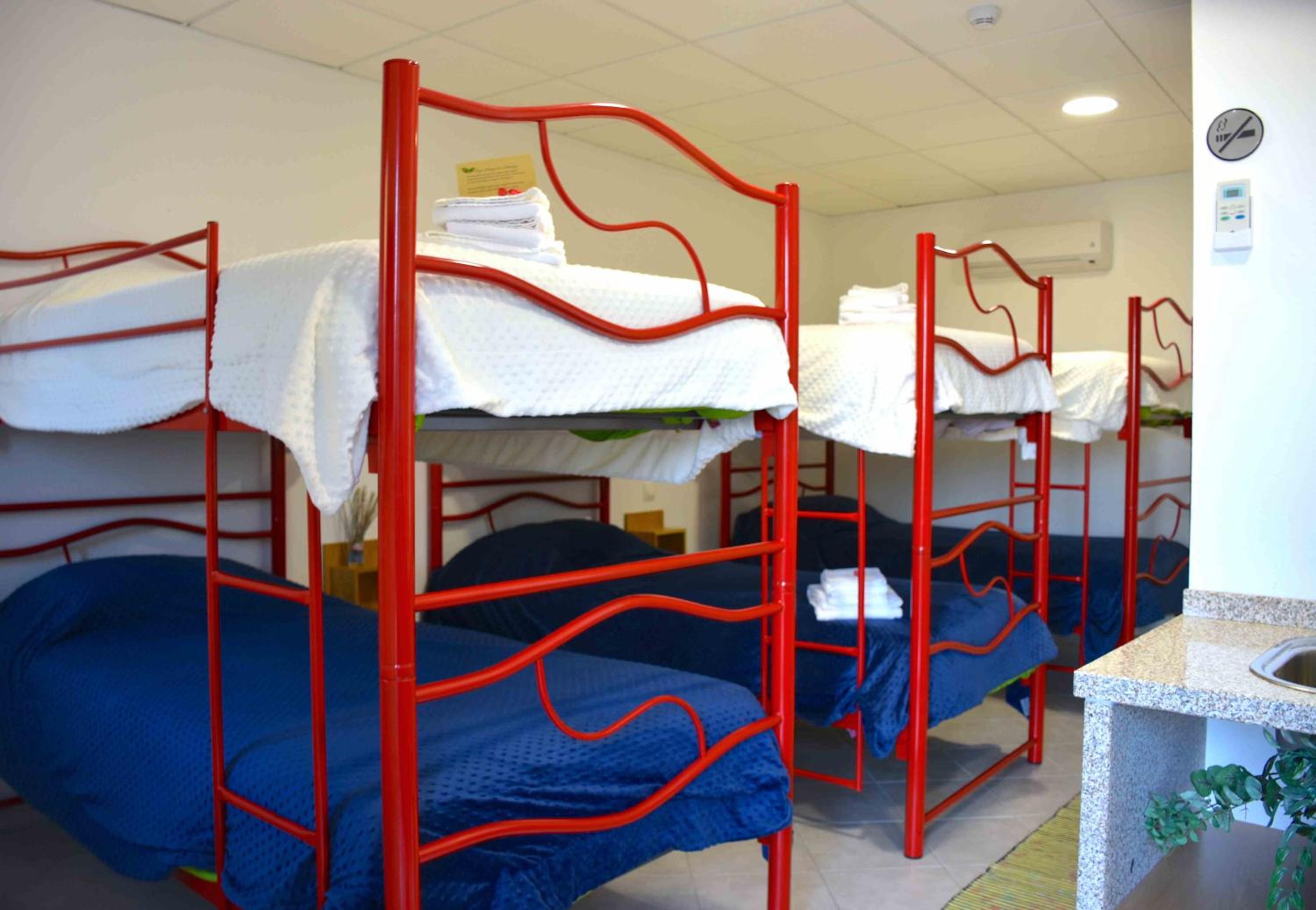 Mixed Dormitory Room photo 3