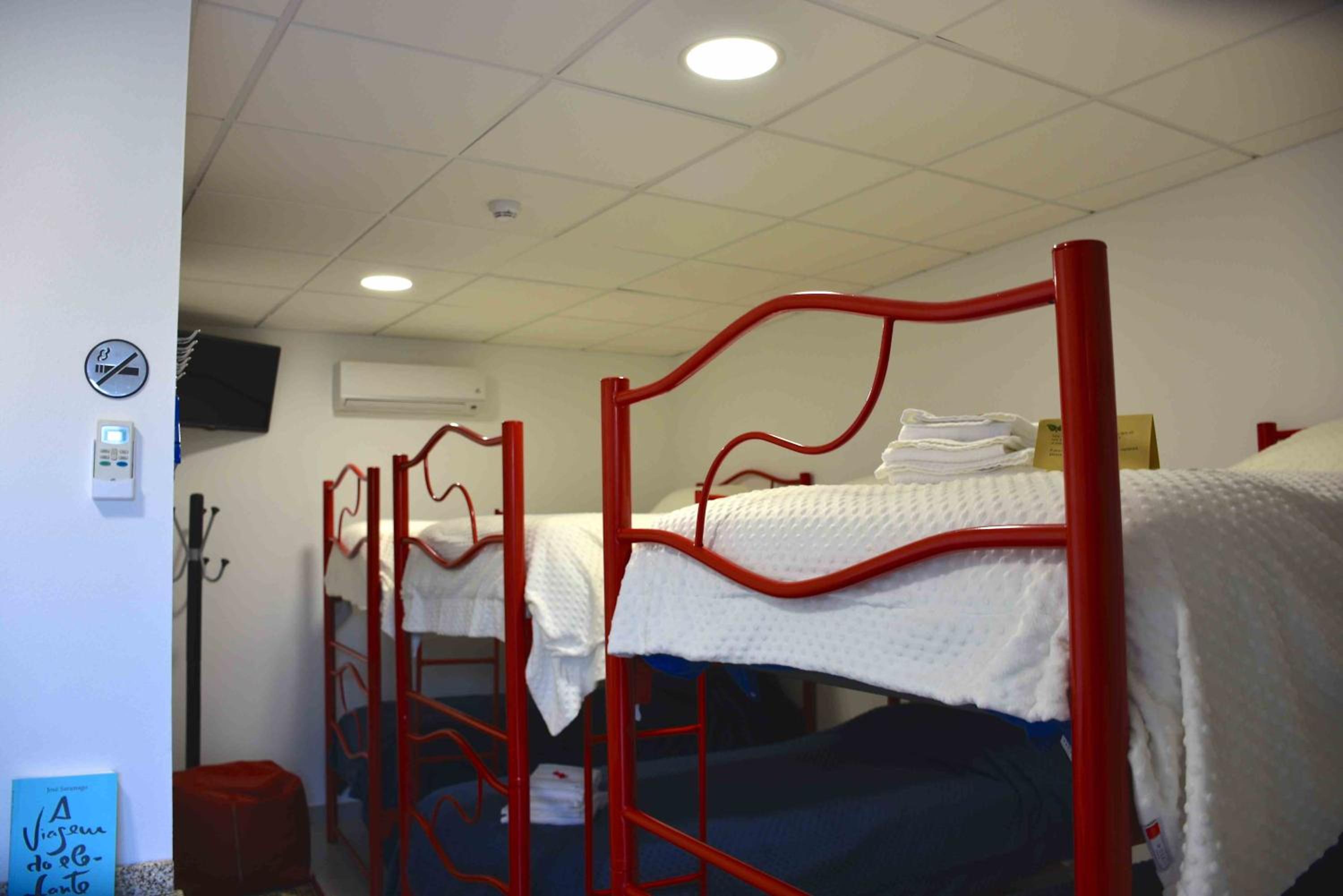Mixed Dormitory Room photo 1