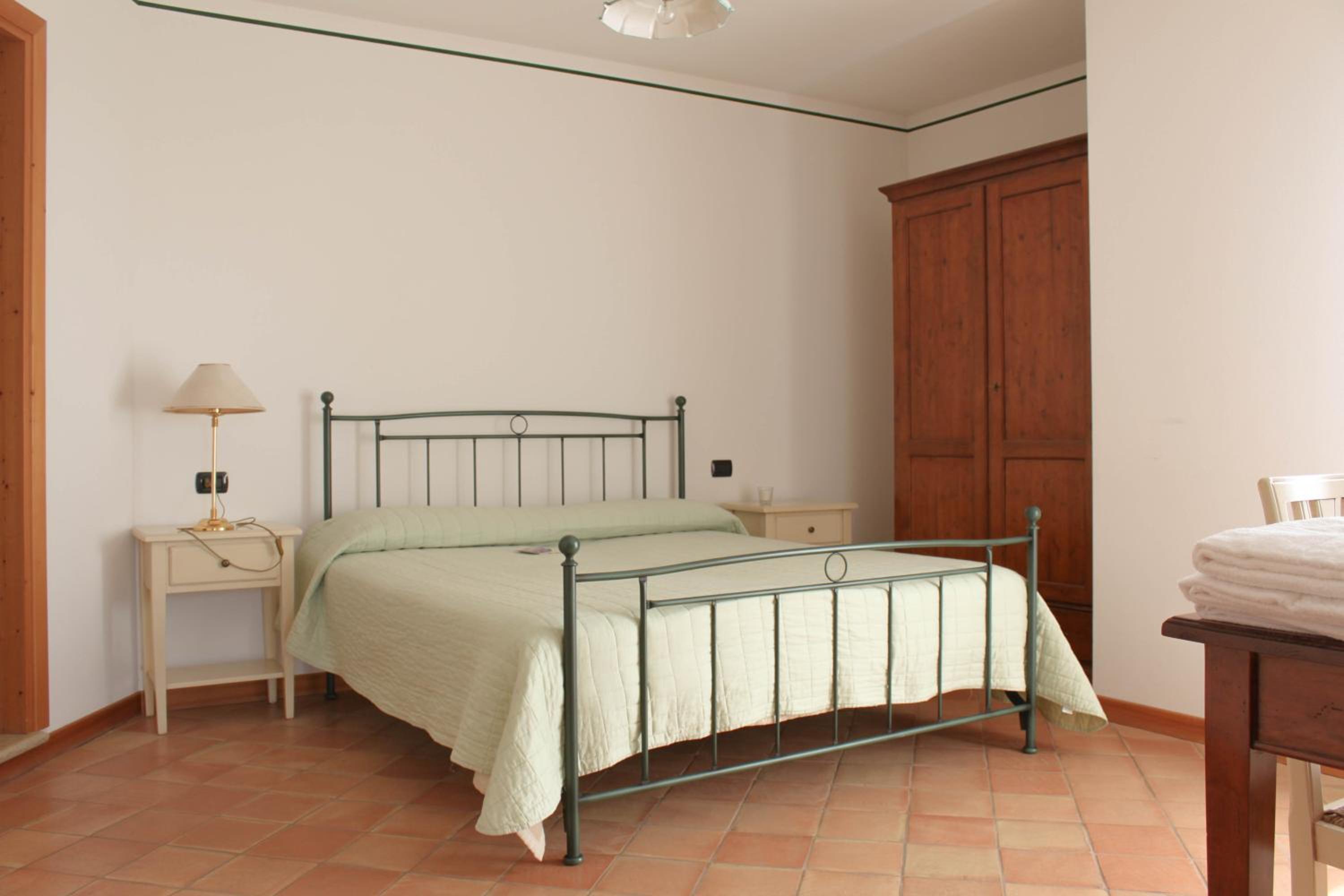 Quadruple Room with Bathroom photo 2