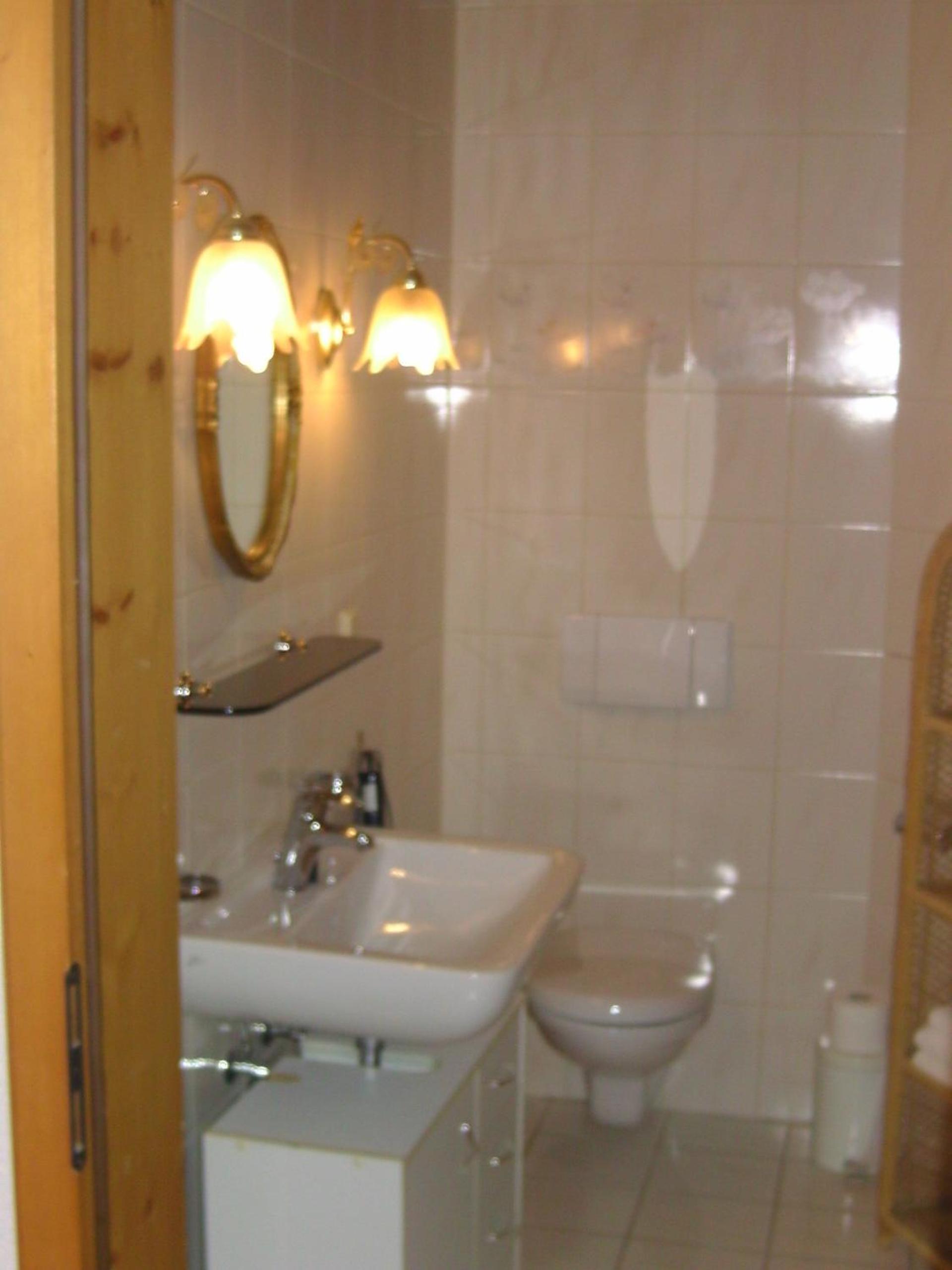 Double Room - Photo 4