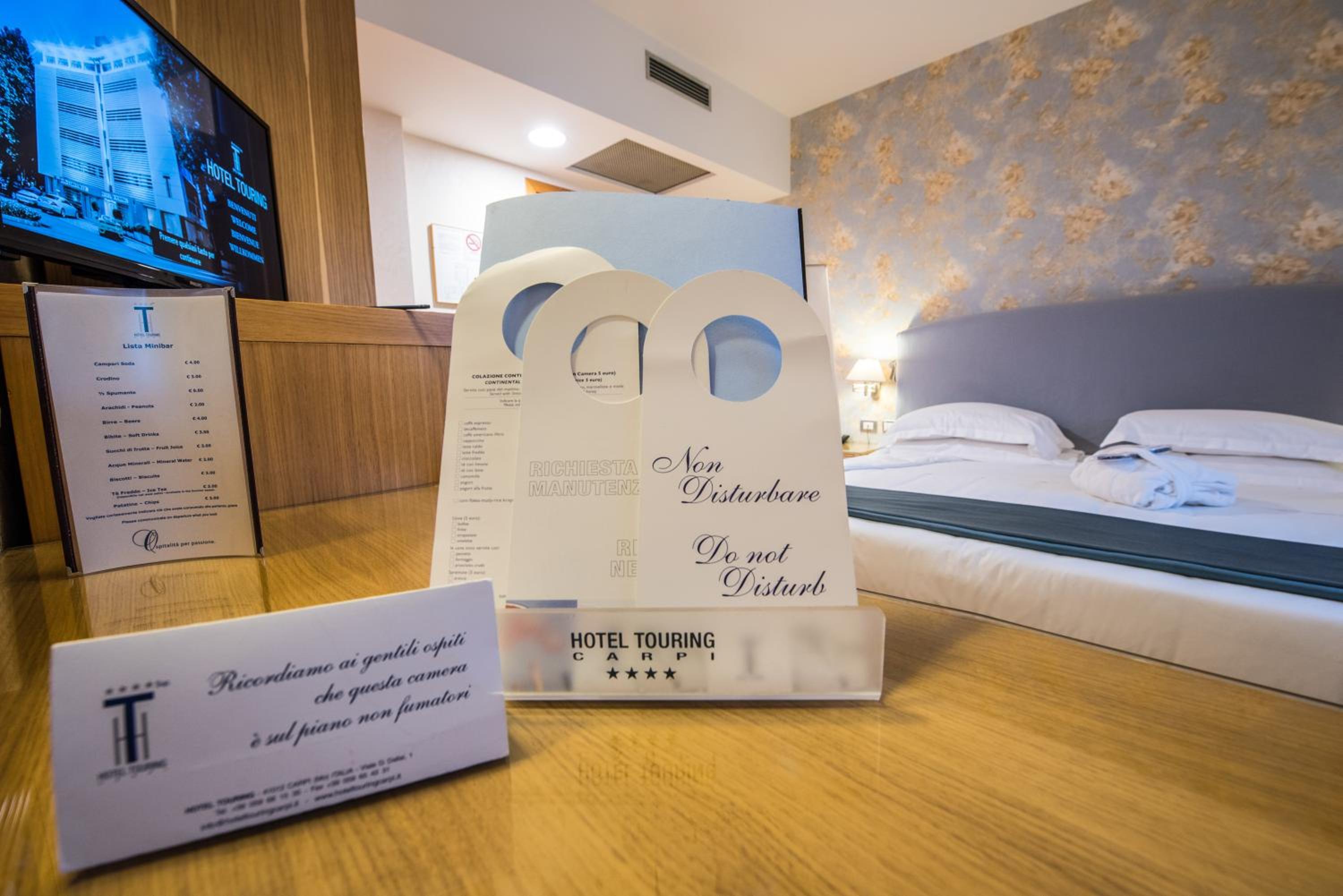 Classic Double or Twin Room - Photo 8