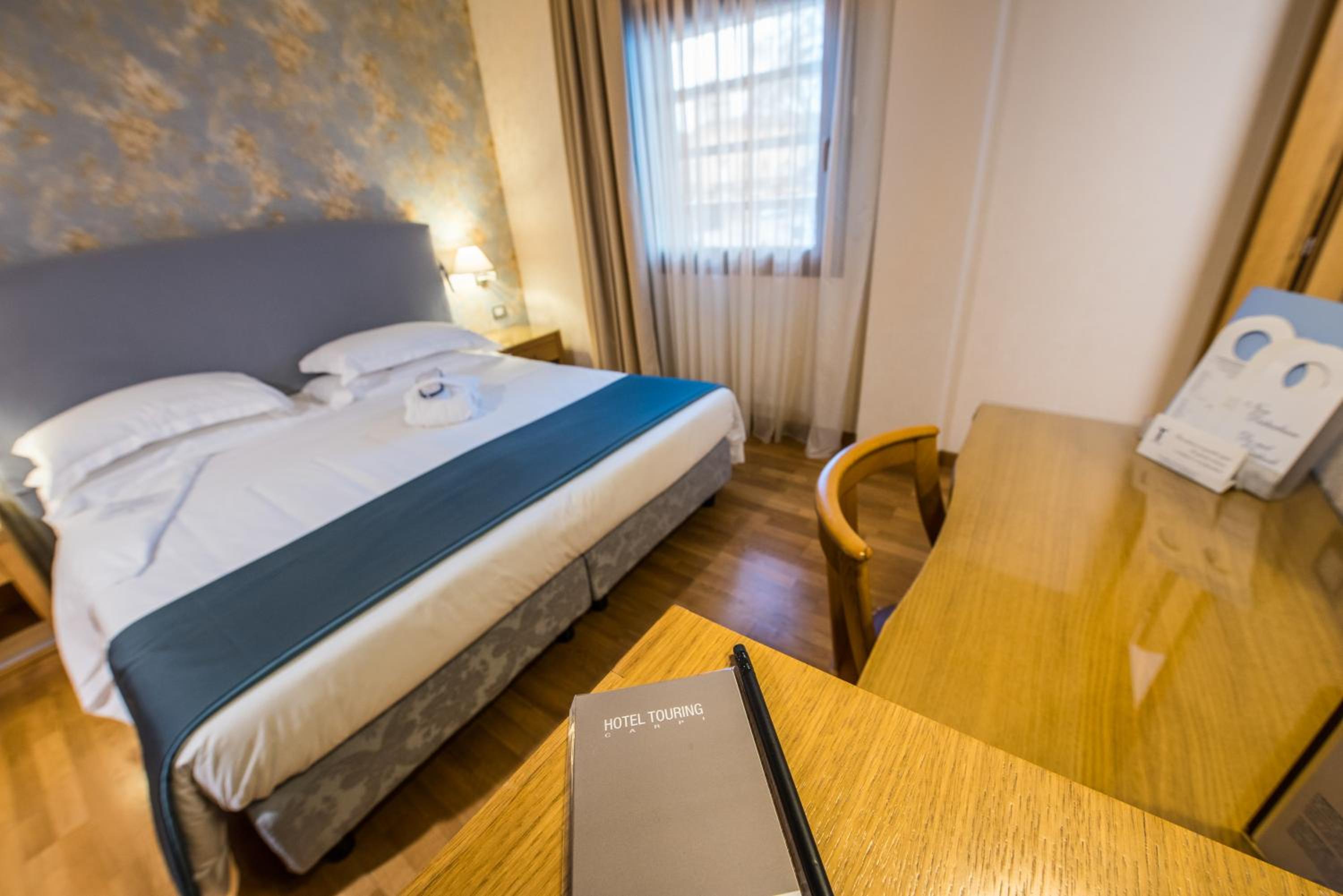 Classic Double or Twin Room - Photo 4