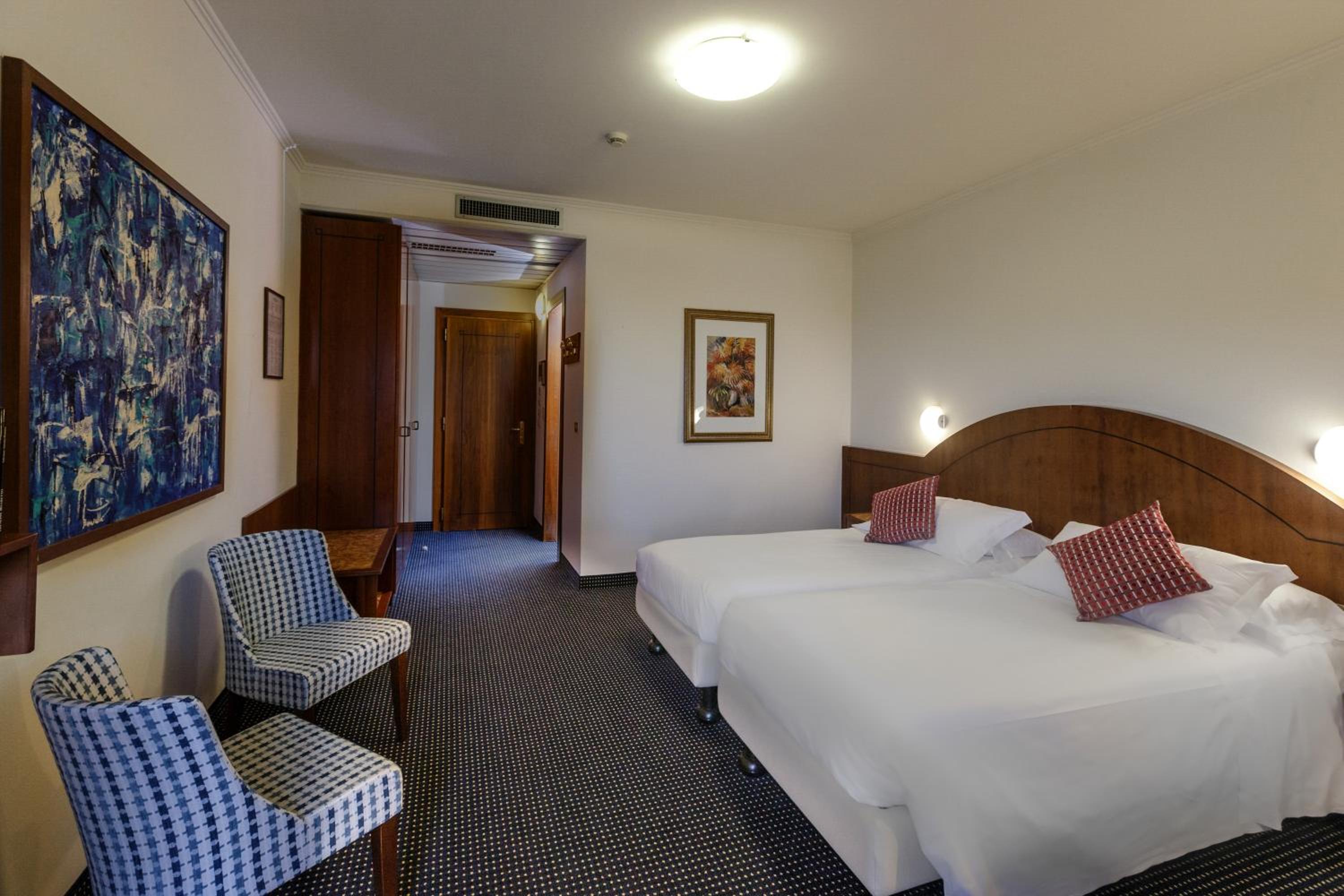 Comfort Double or Twin Room - Photo 3