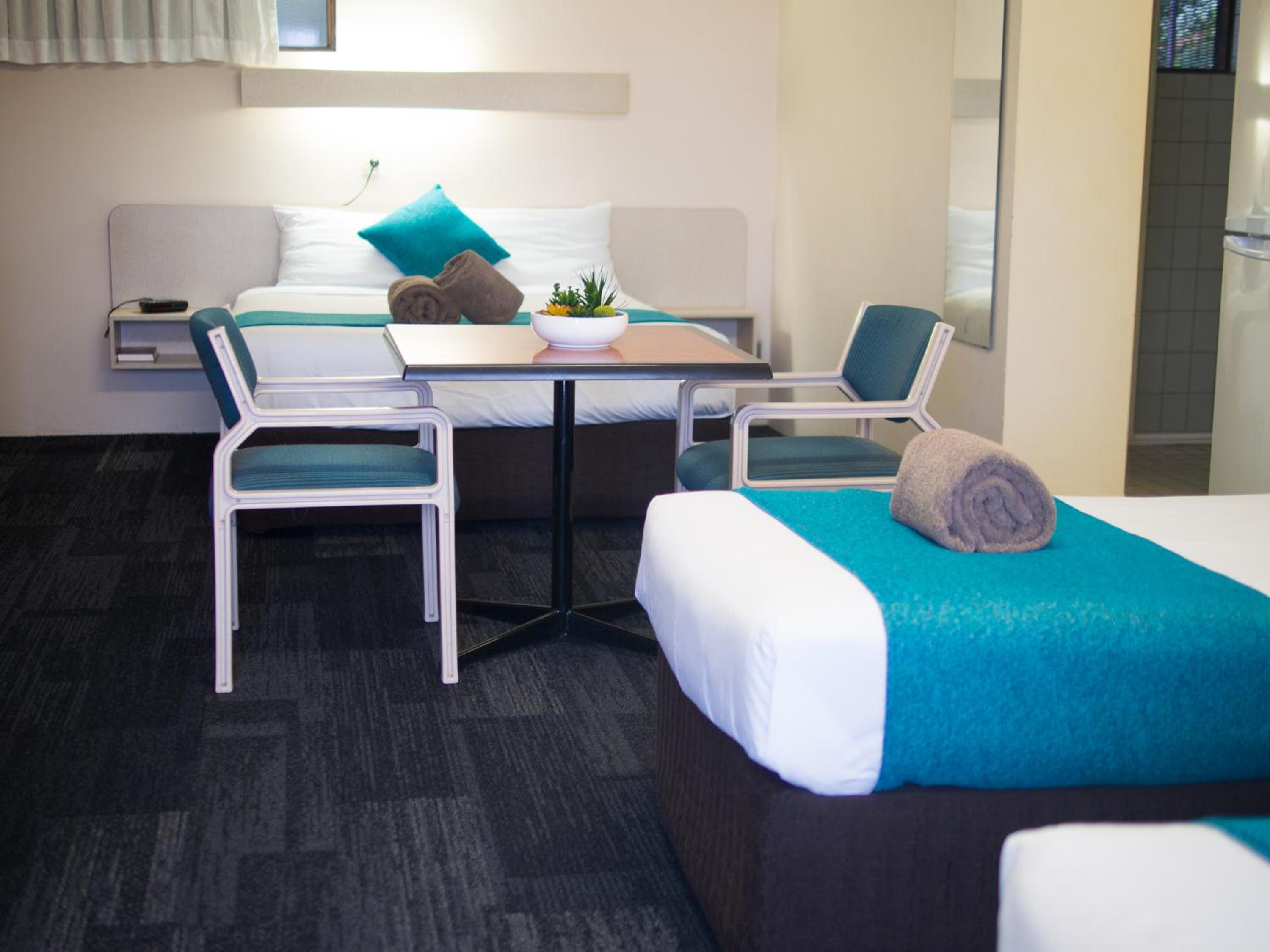 Family Room With Kitchenette - Photo 2