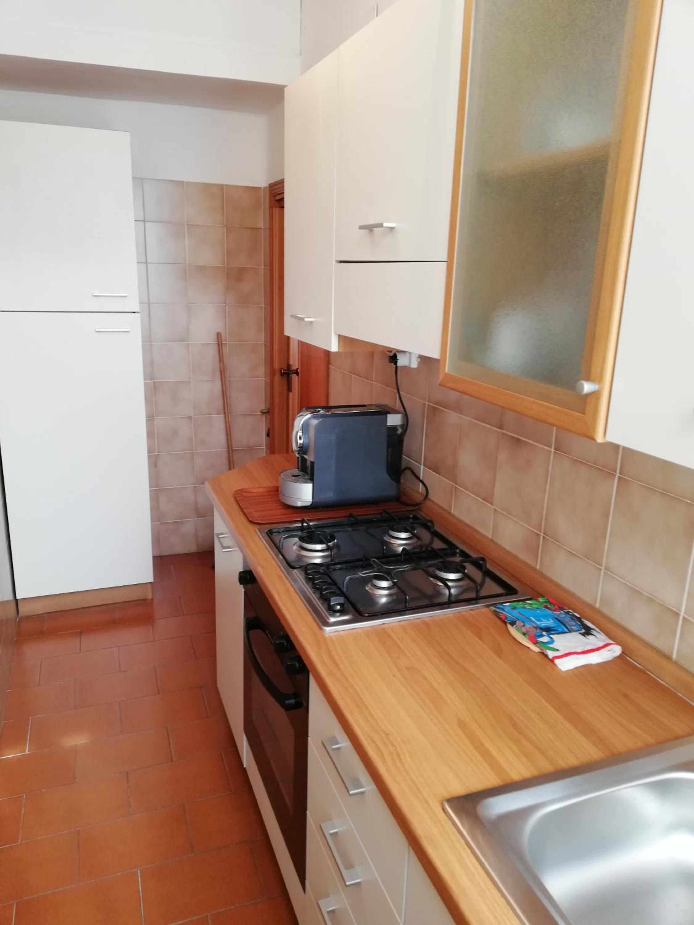 Apartment with Terrace - Photo 21