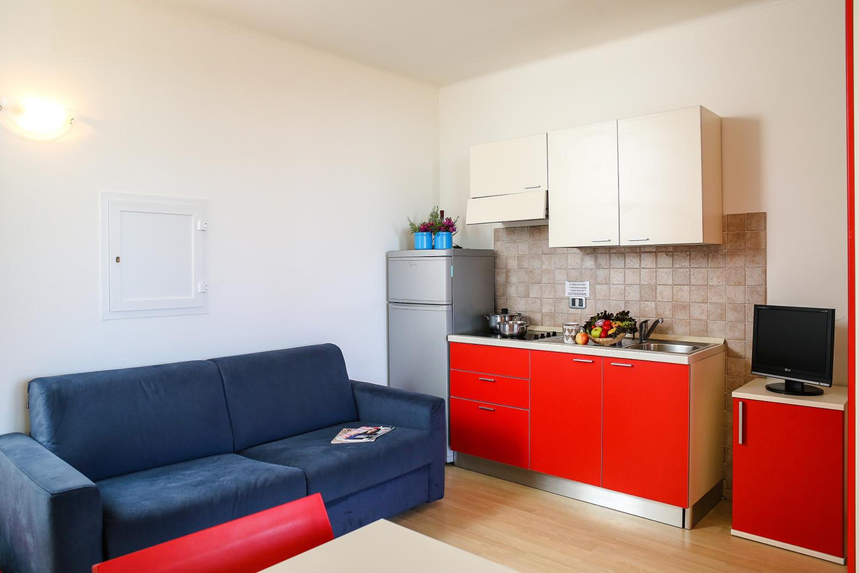 One-Bedroom Apartment (2 - 4 Adults) - Photo 18