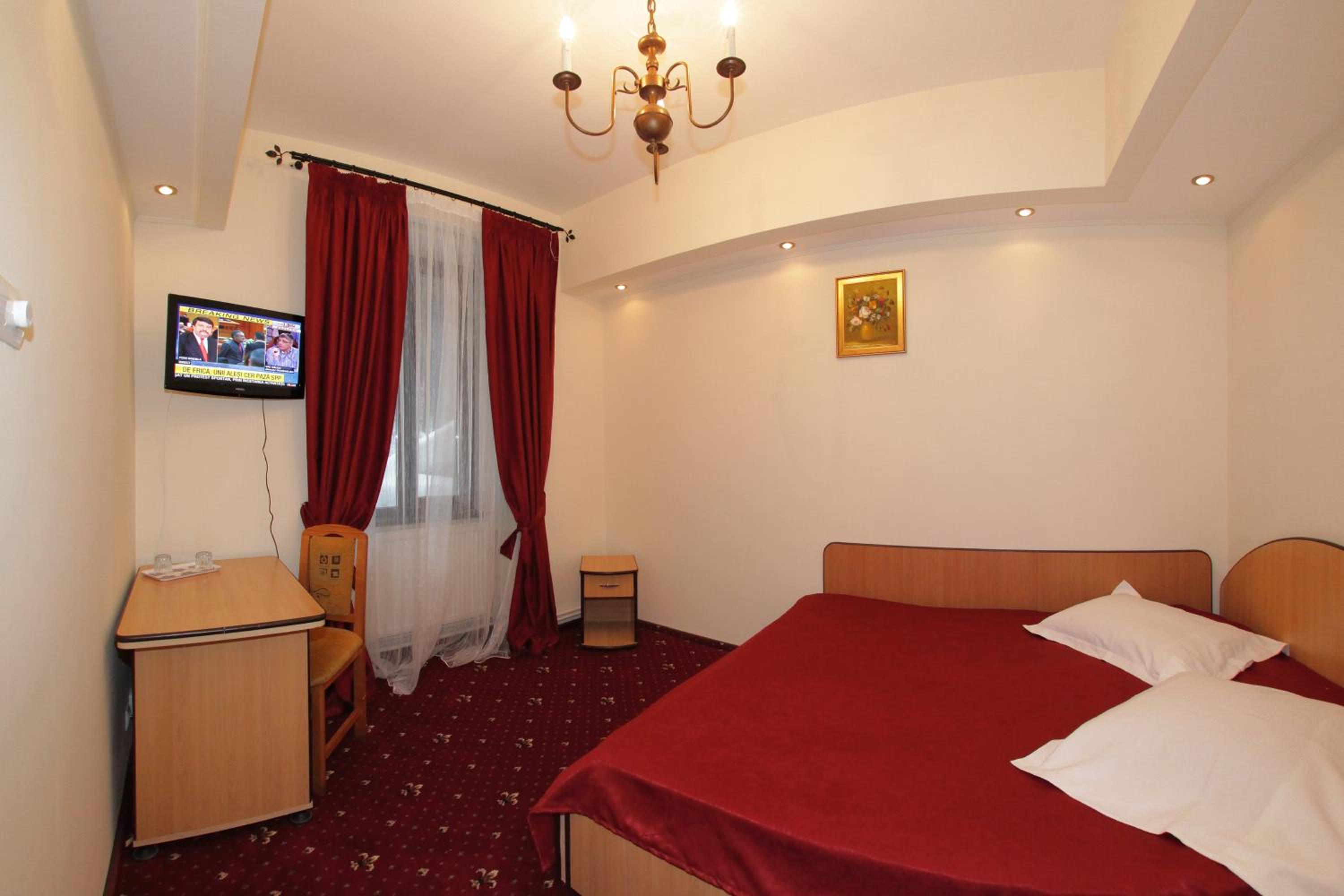 Superior Double Room - Photo 11