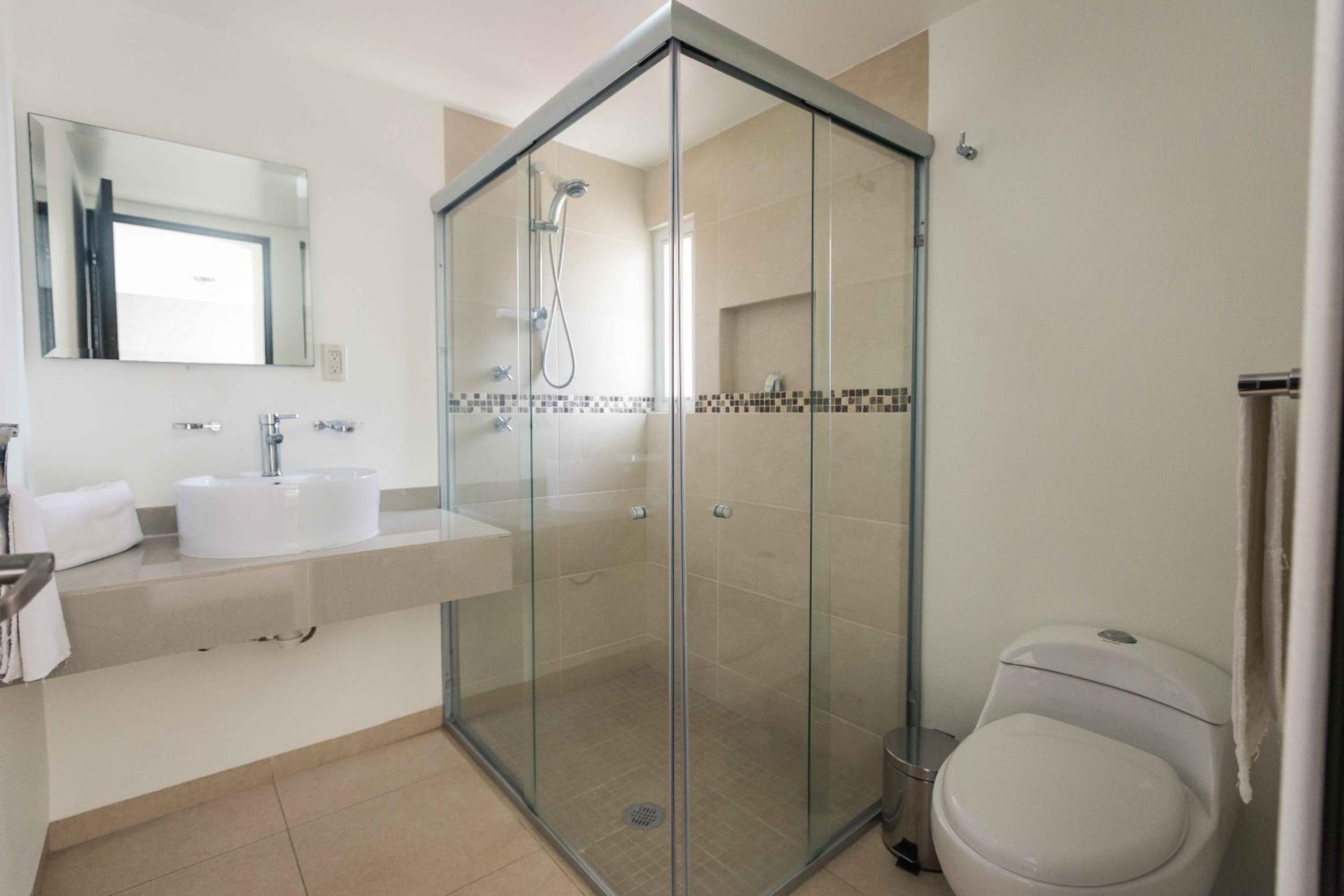 Executive Triple Room - Photo 12