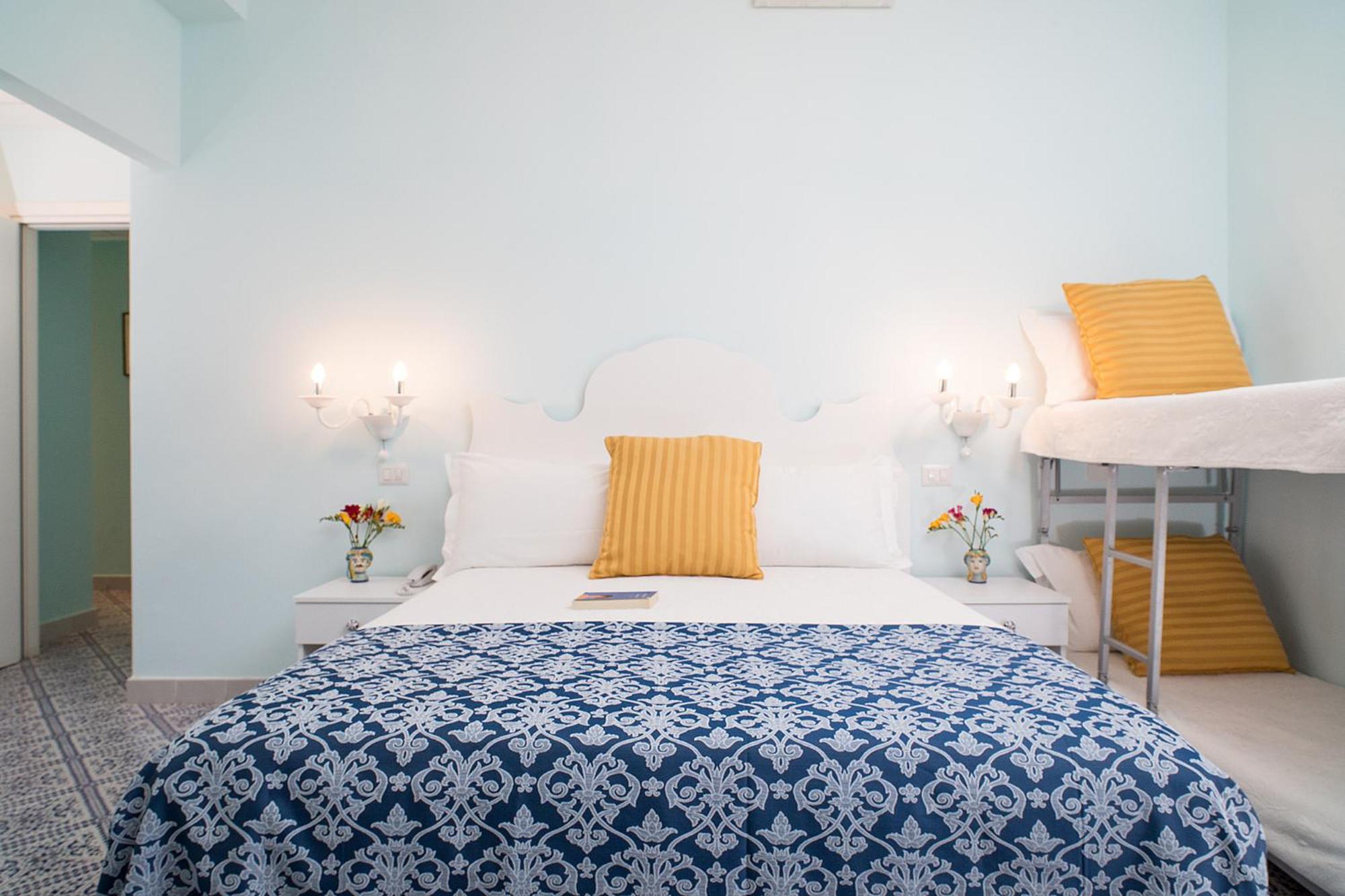 Quadruple Room photo 3