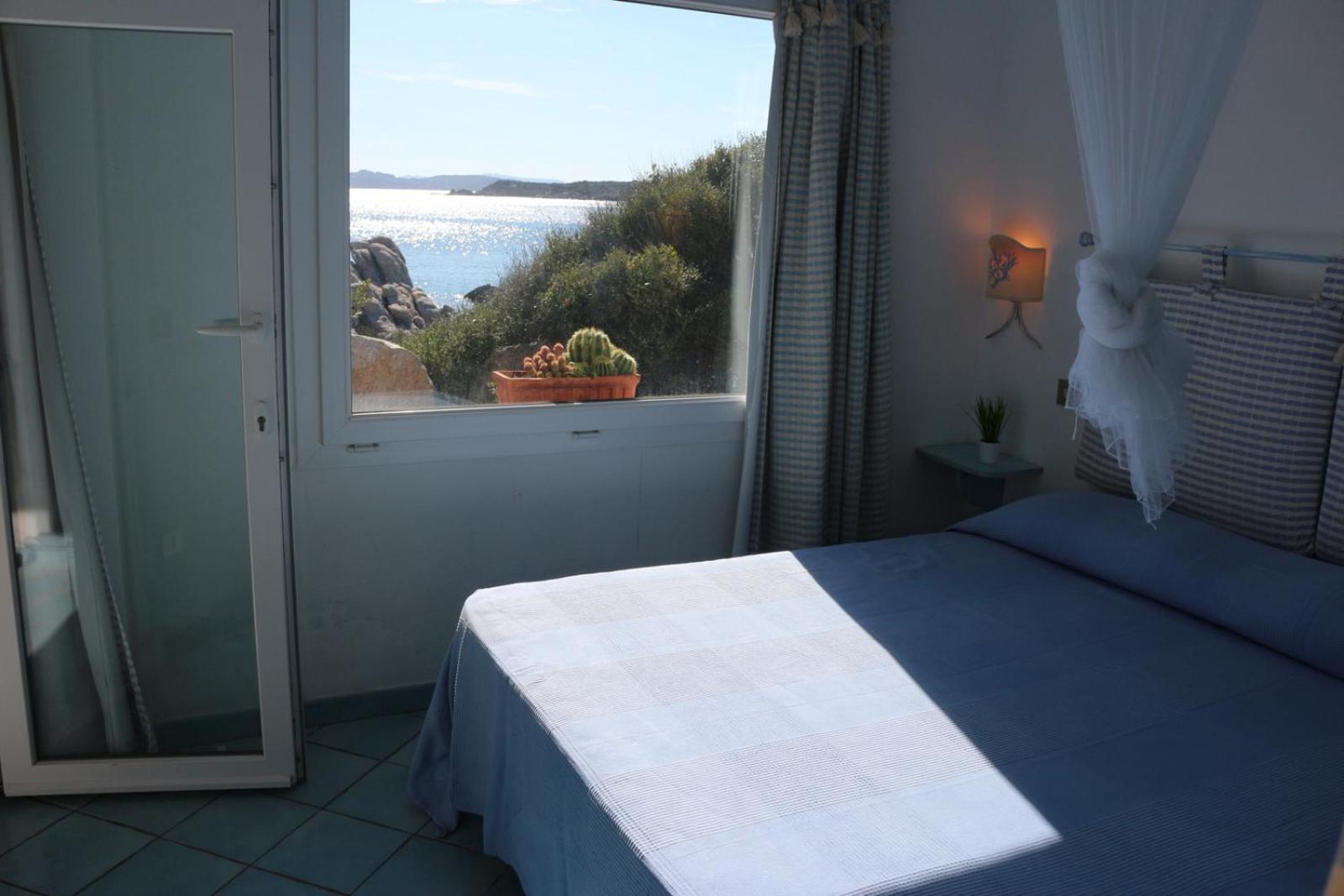 Villa - Beach Front photo 1