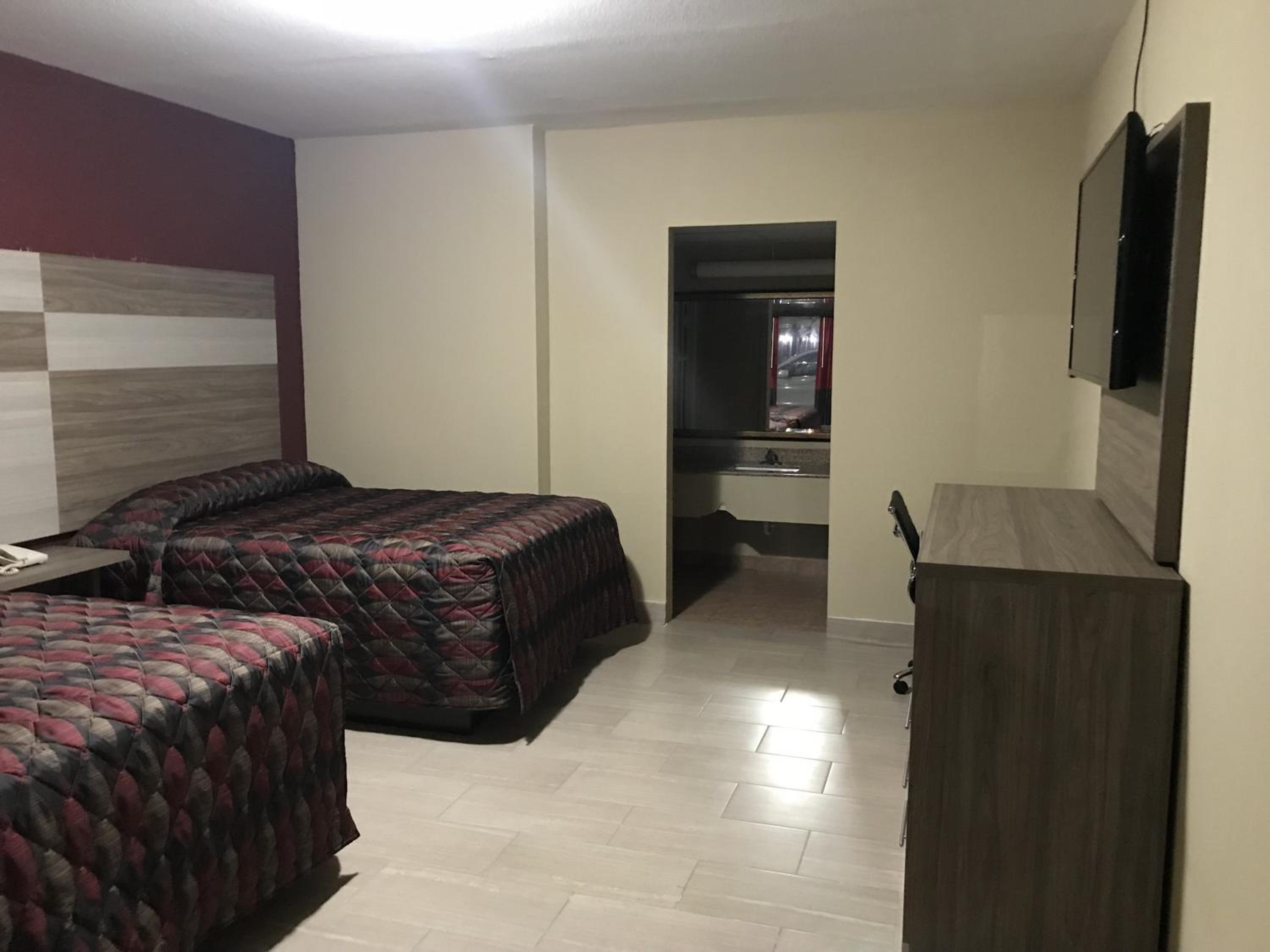 Double Room - Photo 4