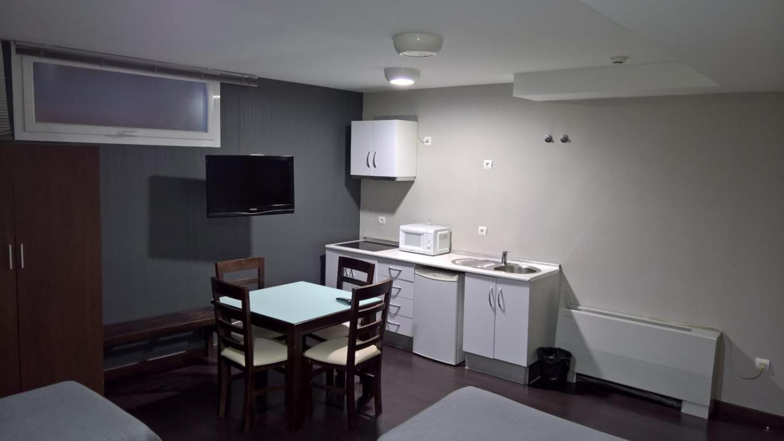 Apartamento SEMI-BAJO 4 camas individuales - Photo 4