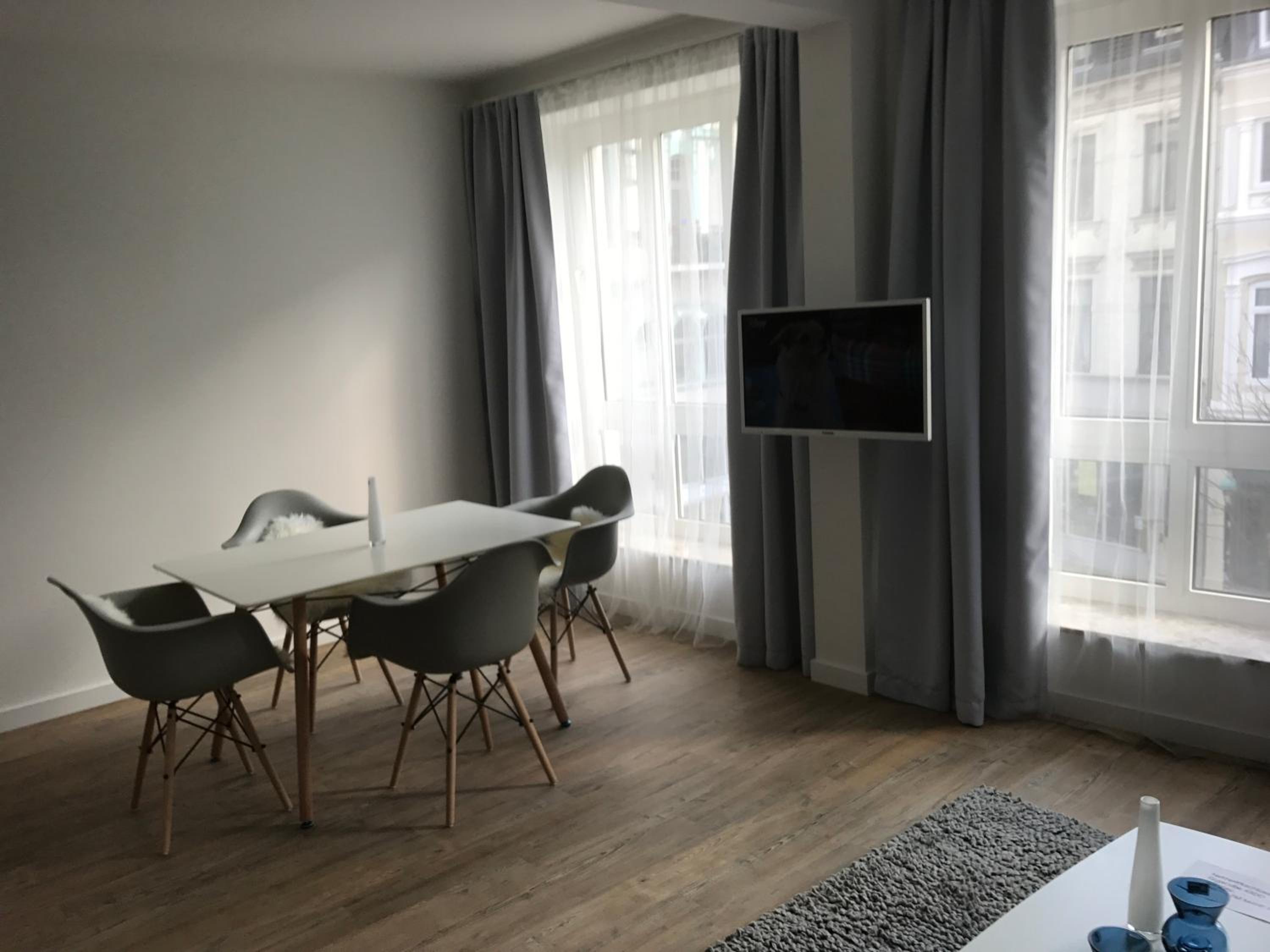 Deluxe Apartment - Photo 3