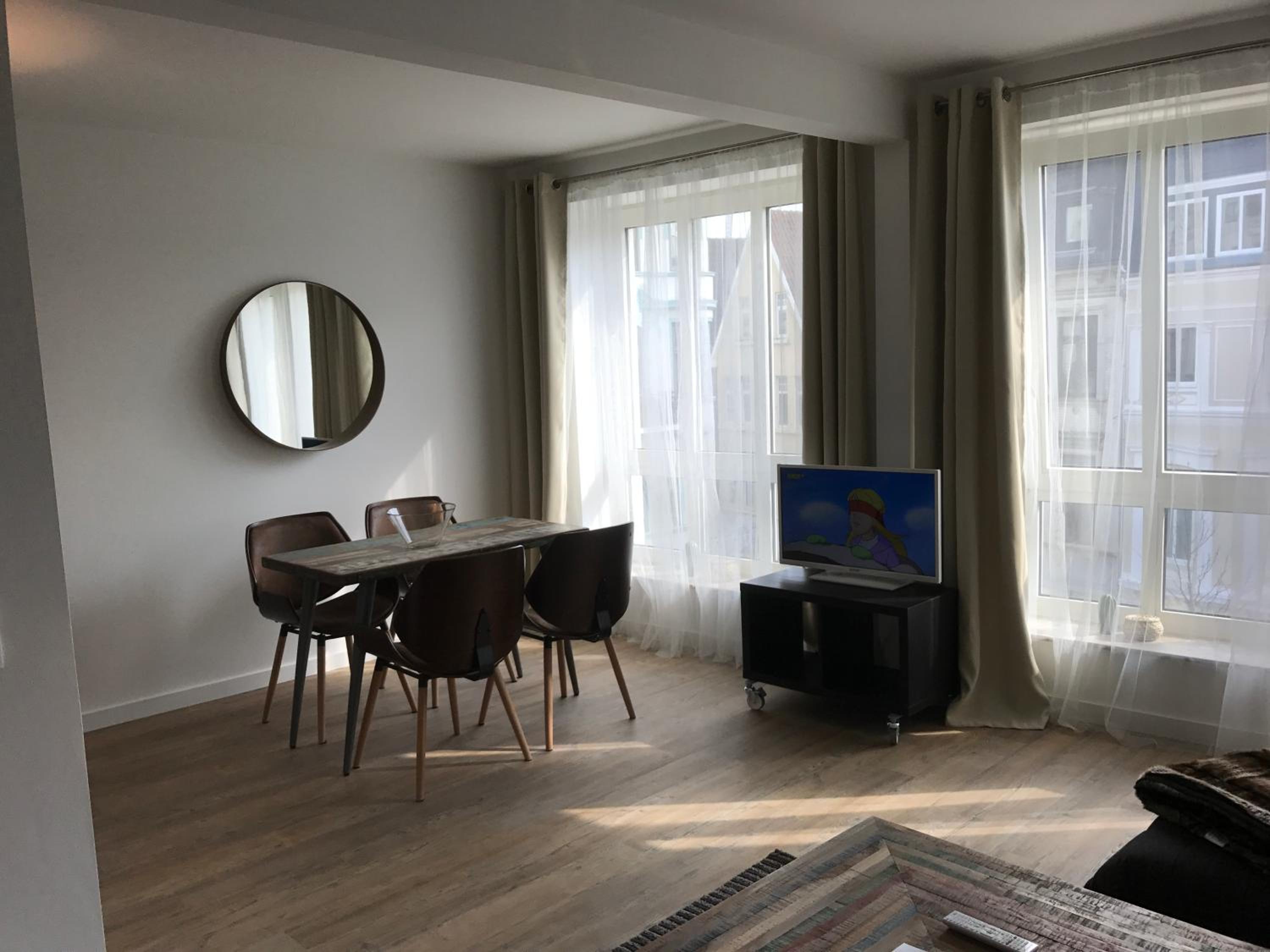 Deluxe Apartment - Photo 8