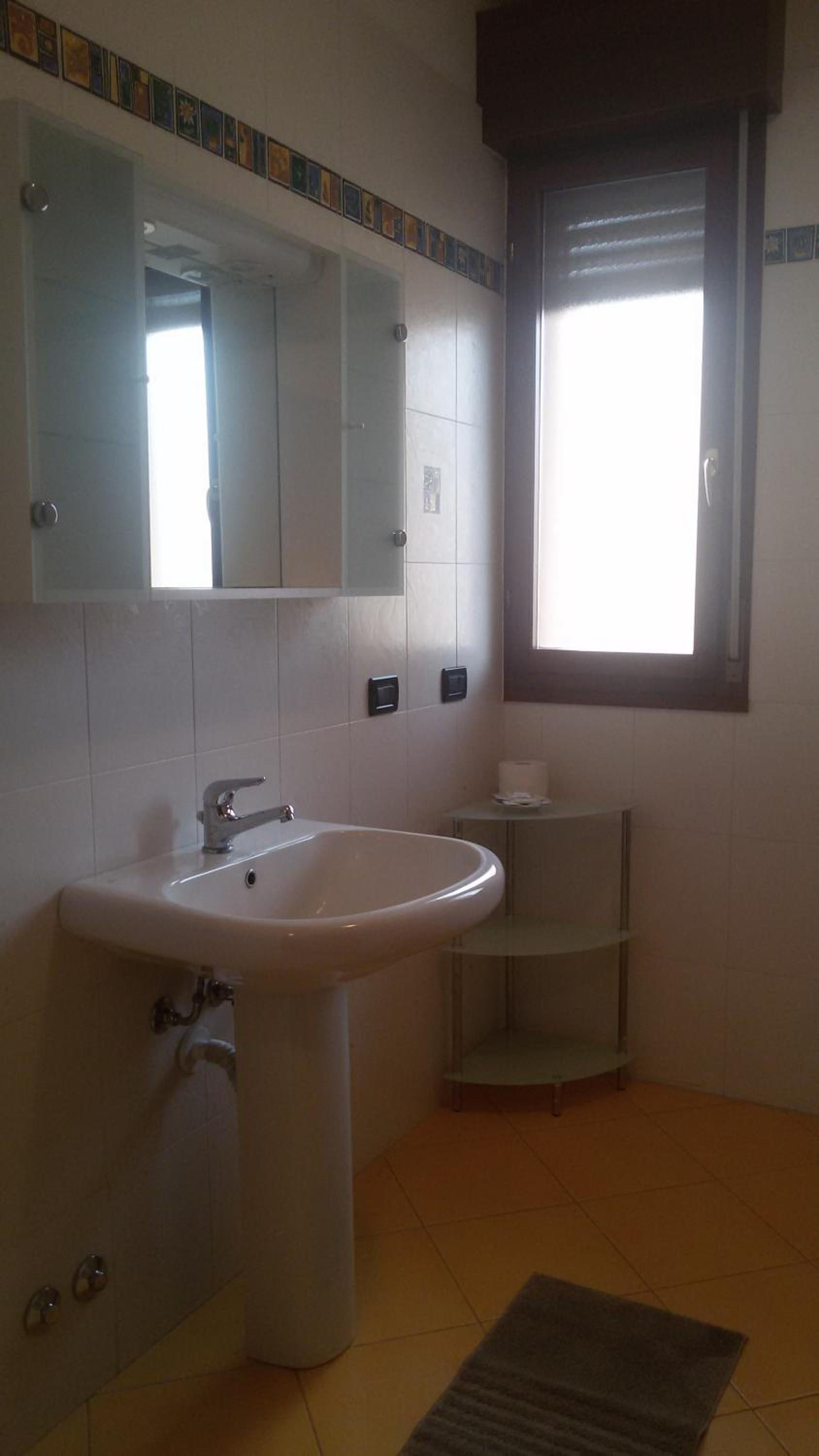 Two-Bedroom Suite - Photo 2