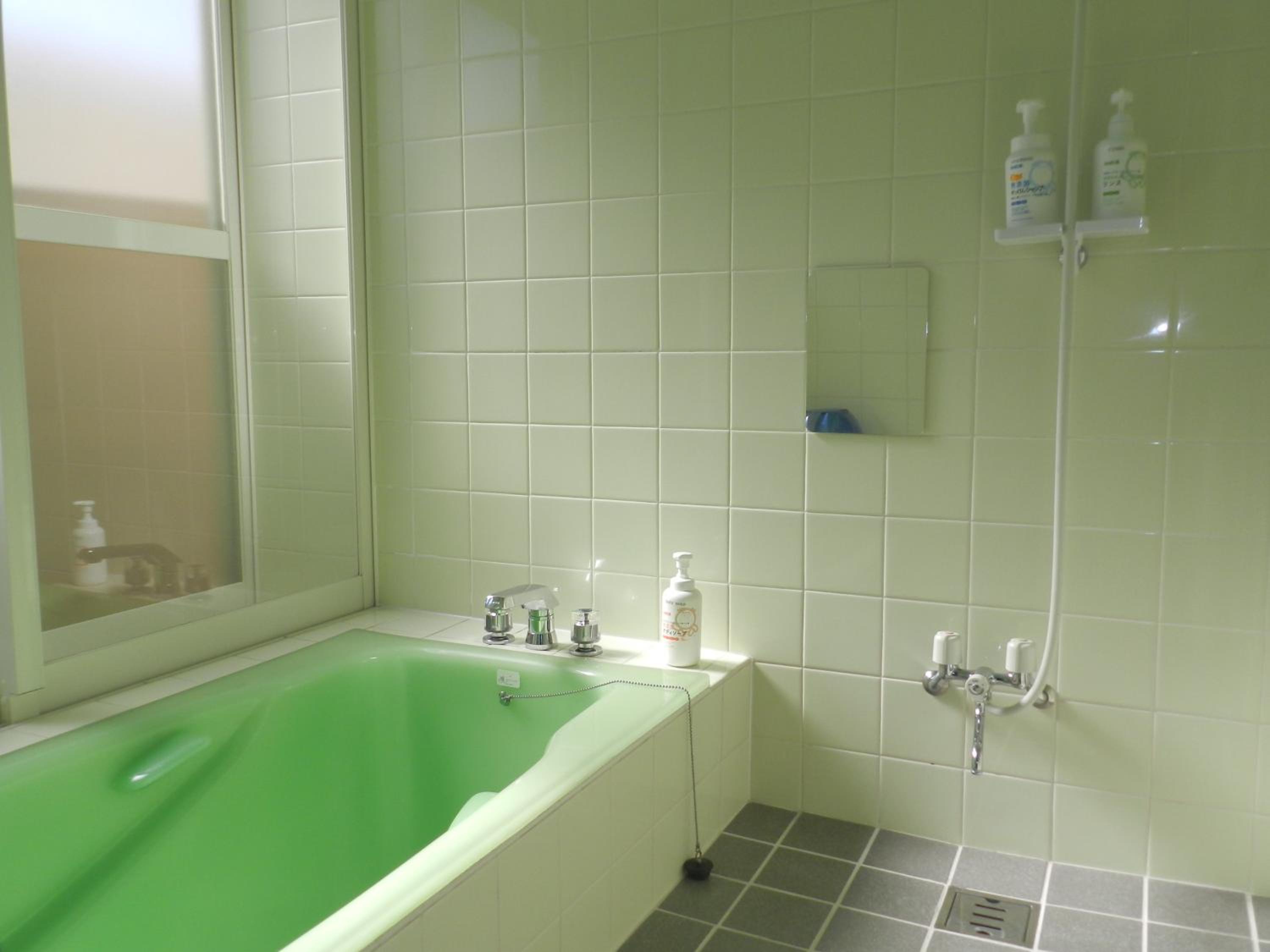 Four-Bedroom House - Photo 2