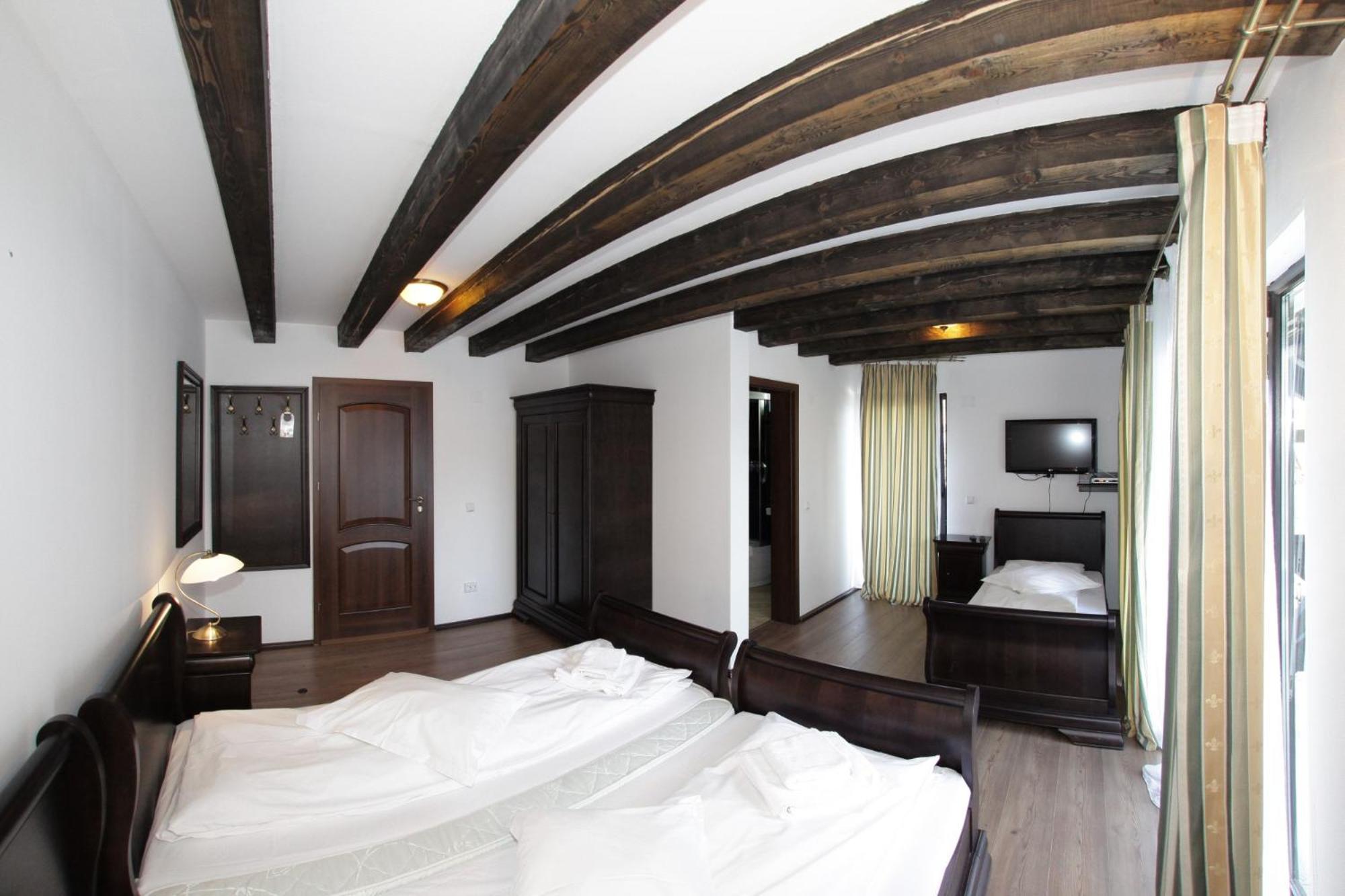 Chalet photo 2