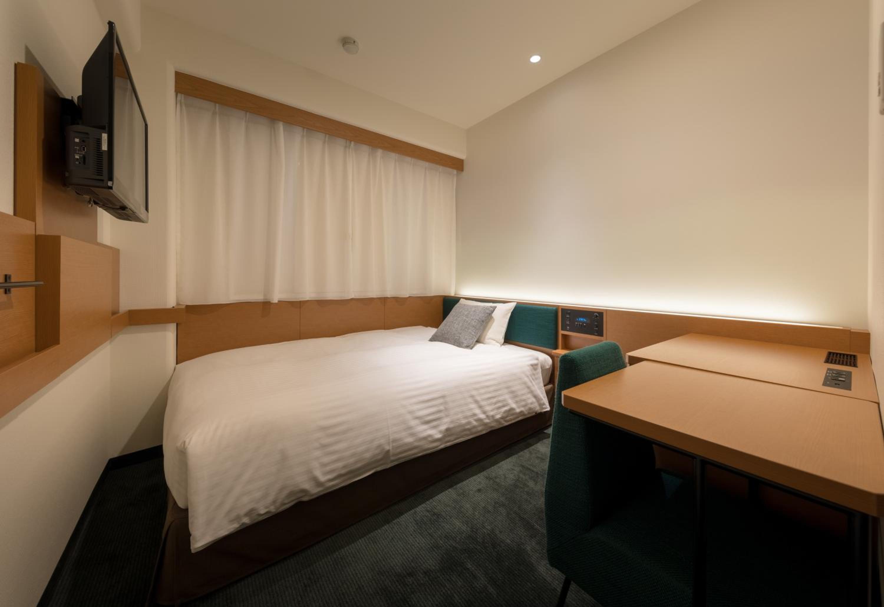 Two Adjacent Single Rooms - Smoking photo 2