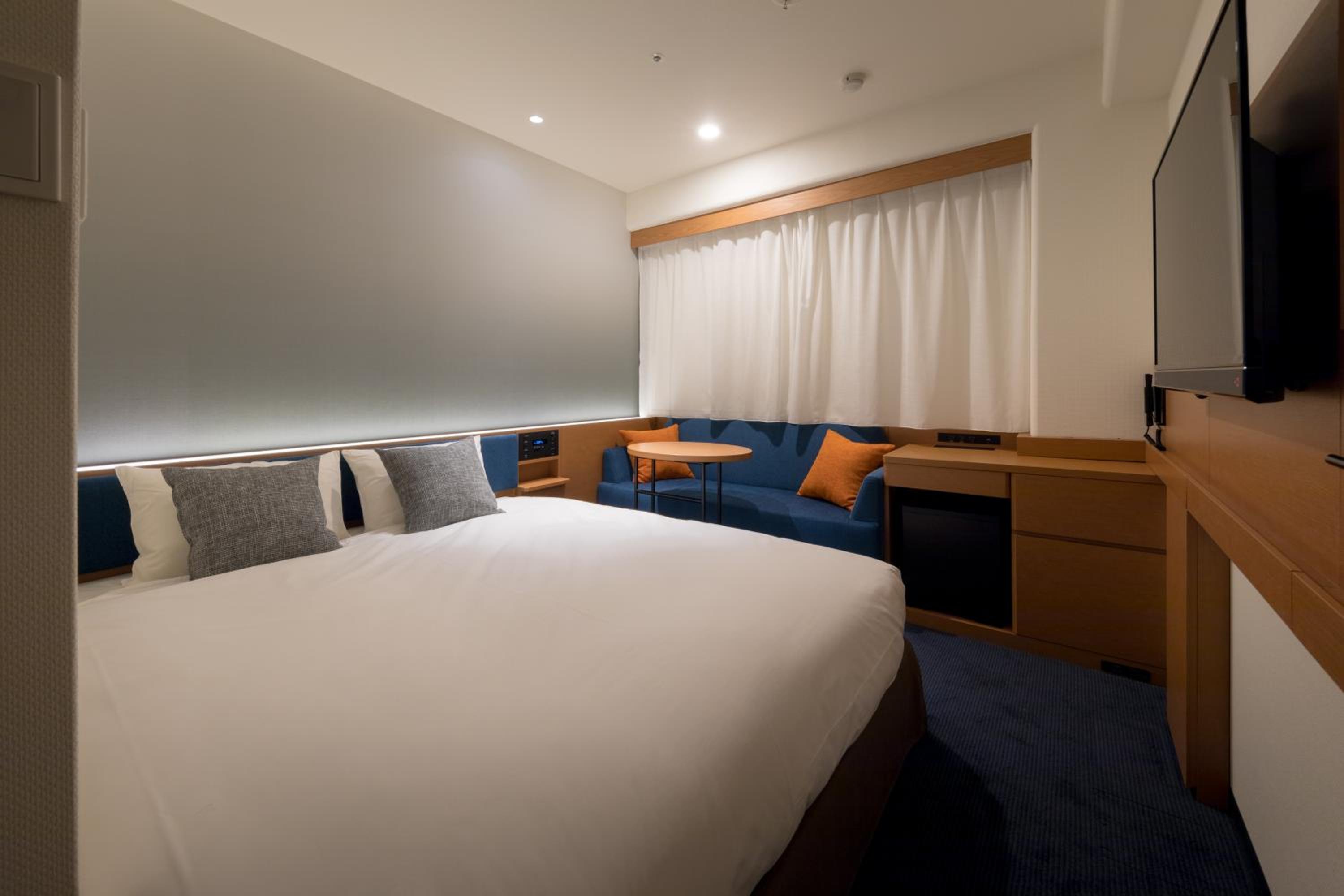 Double Room - Smoking photo 2