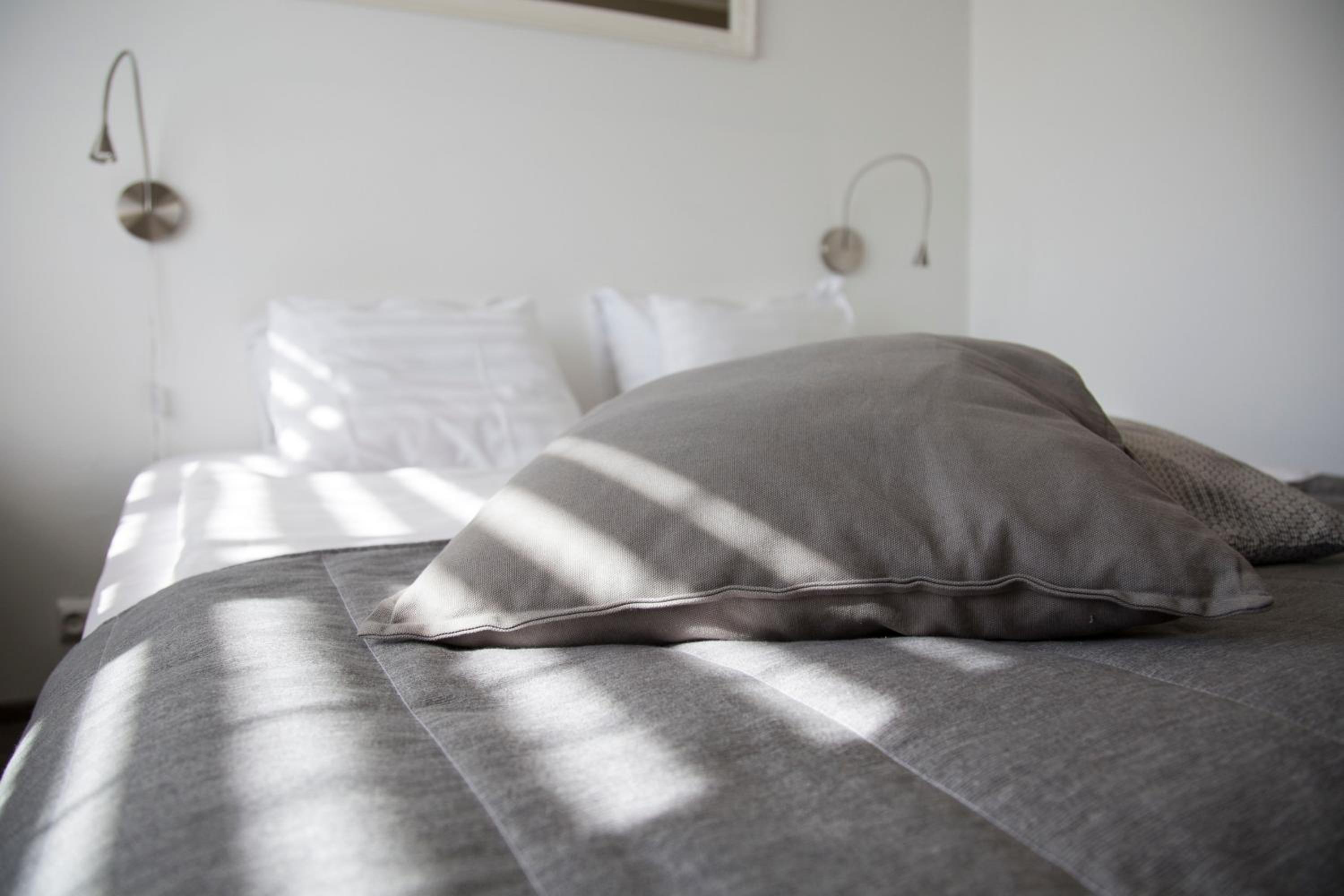 Standard Twin Room - Photo 7