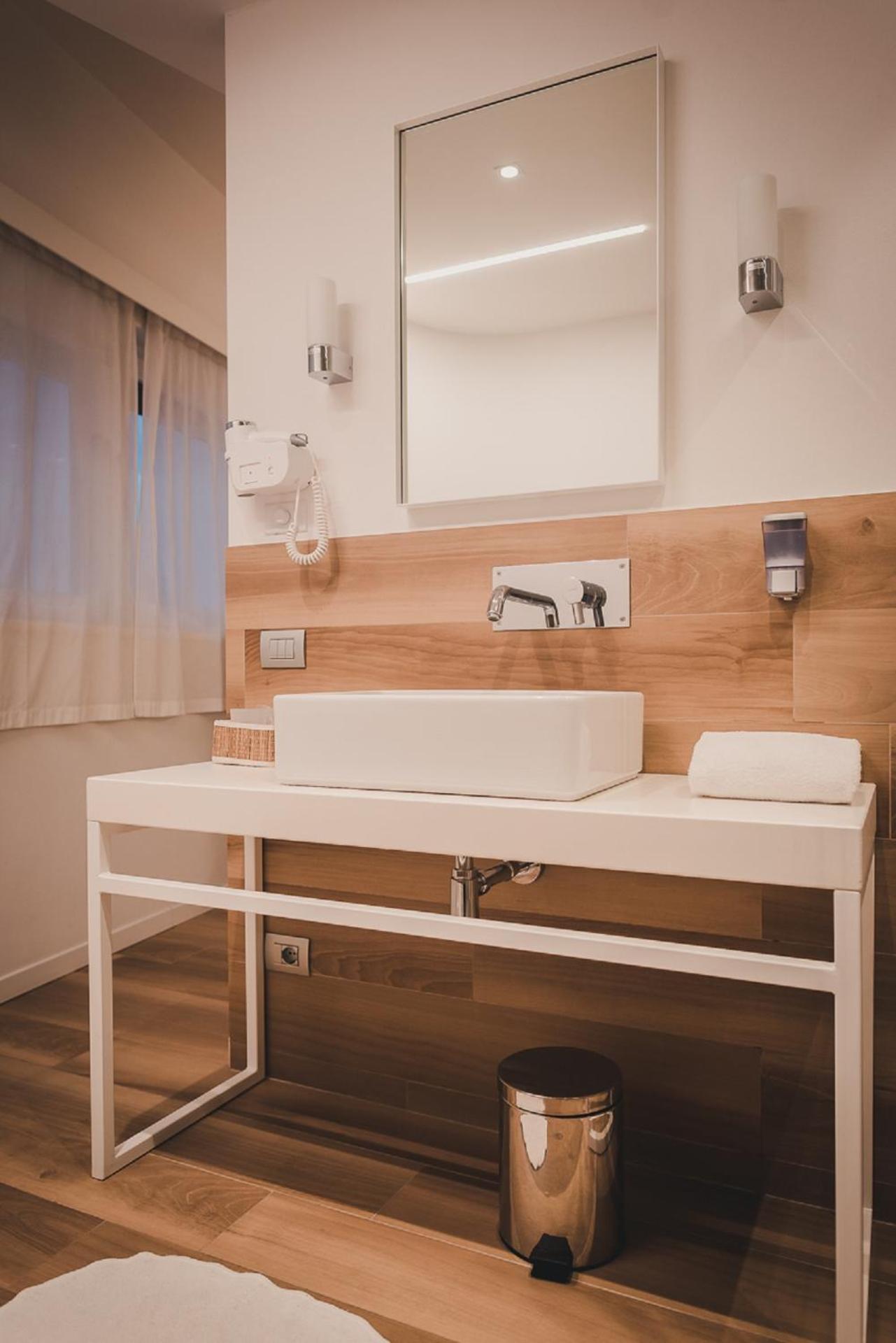 Junior Suite - Photo 7