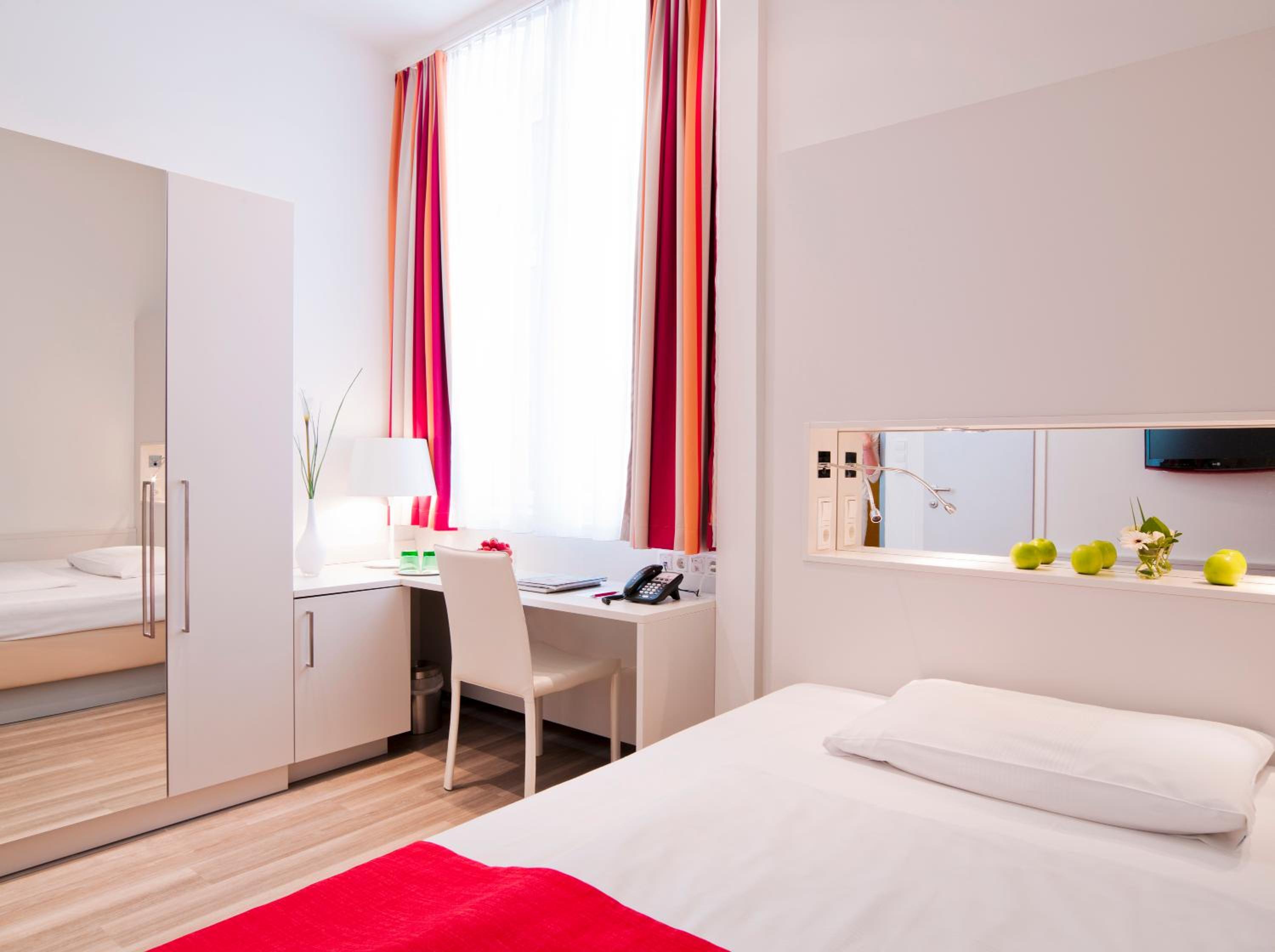 Premium Single Room