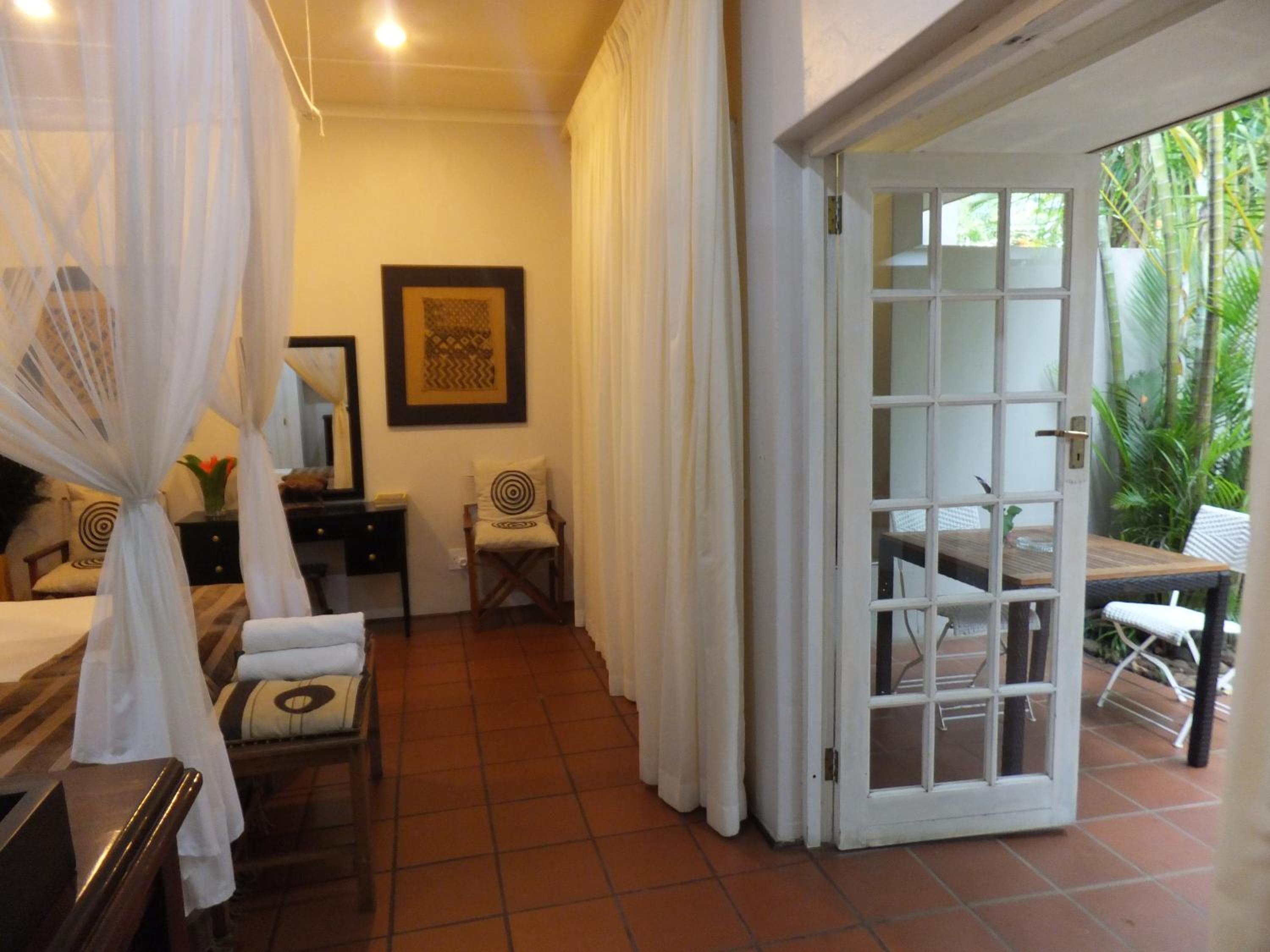 Triple Room with Terrace photo 2