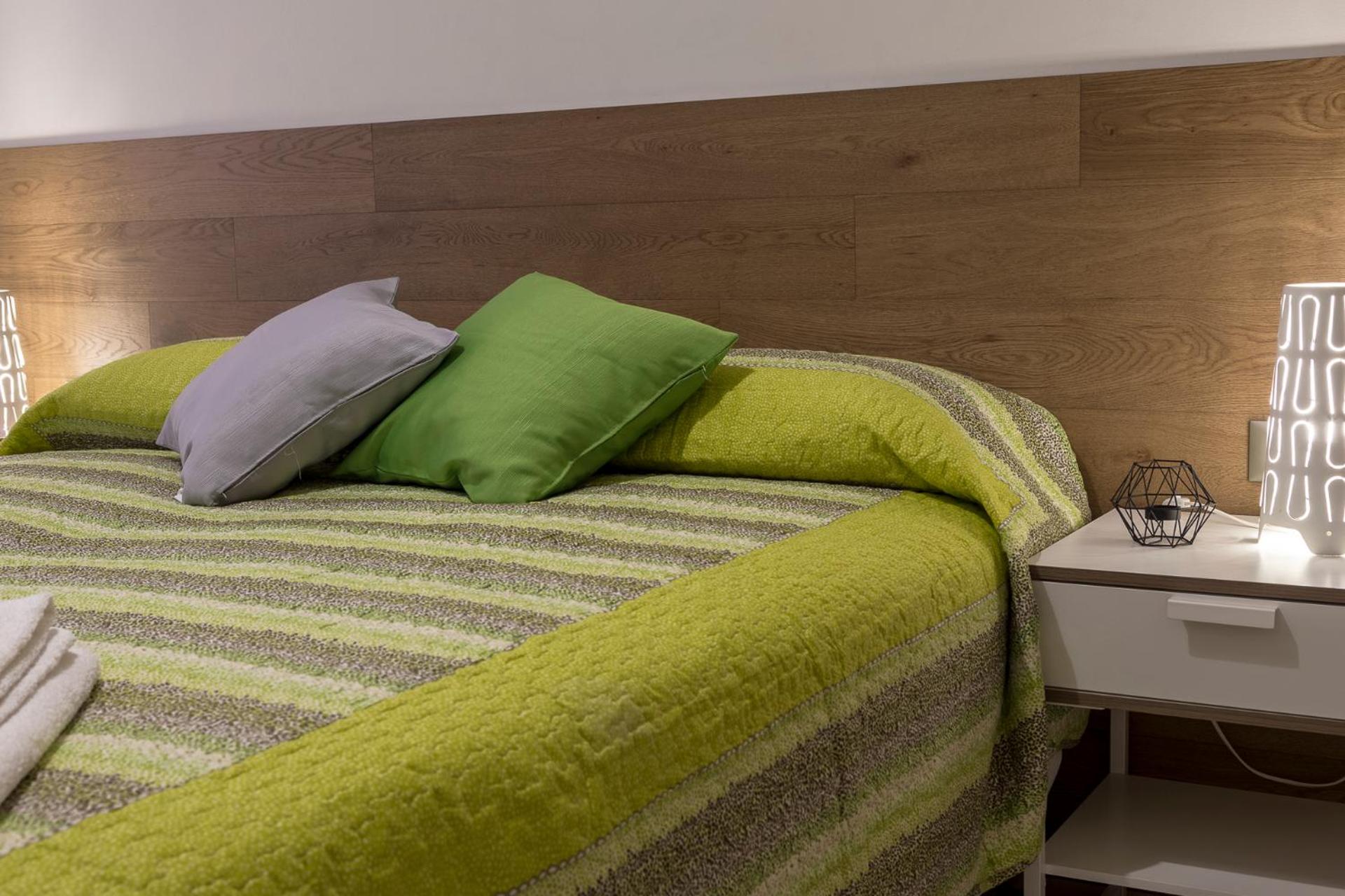 Standard Double or Twin Room - Photo 11