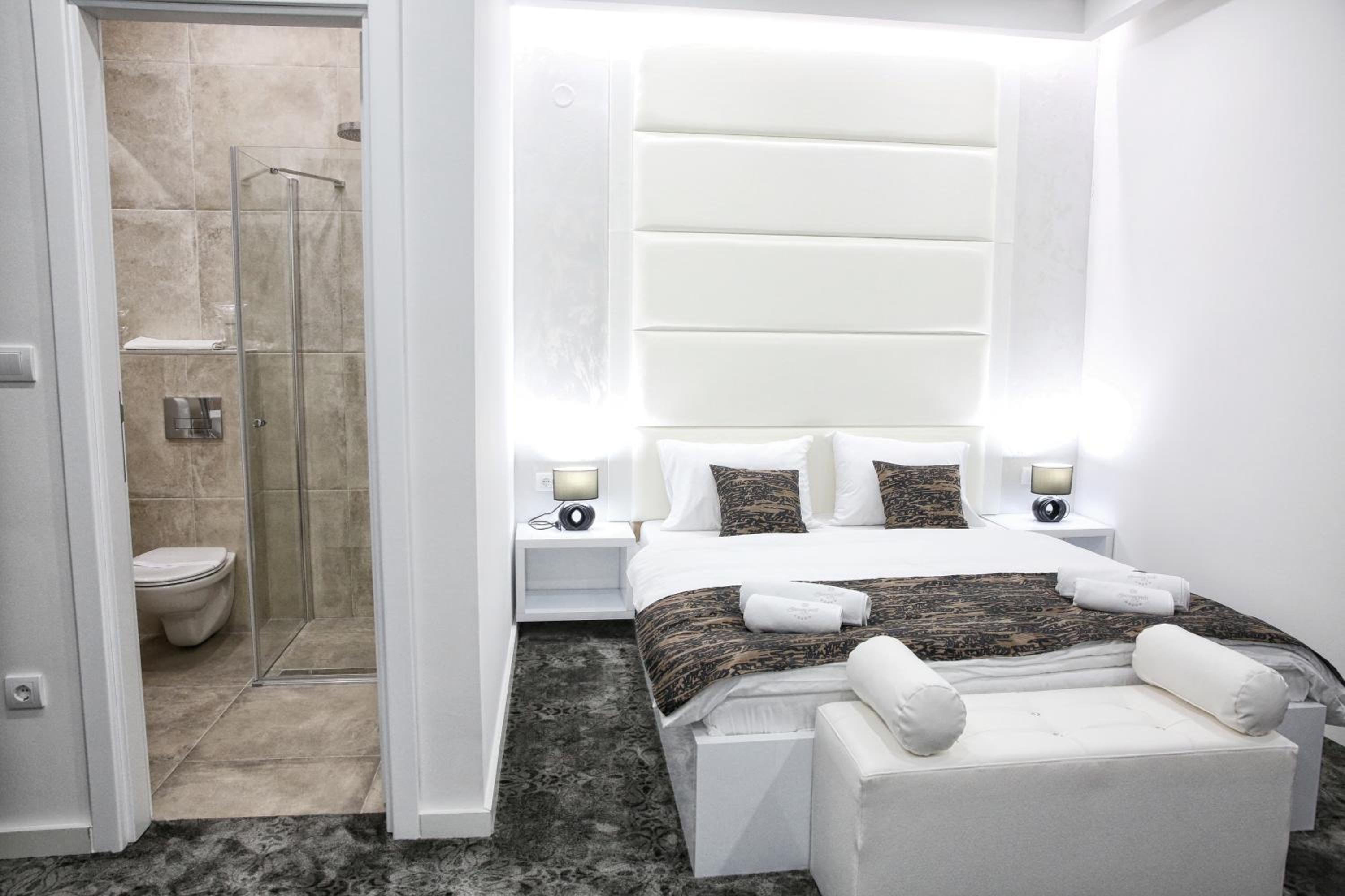 Deluxe Single Room photo 3