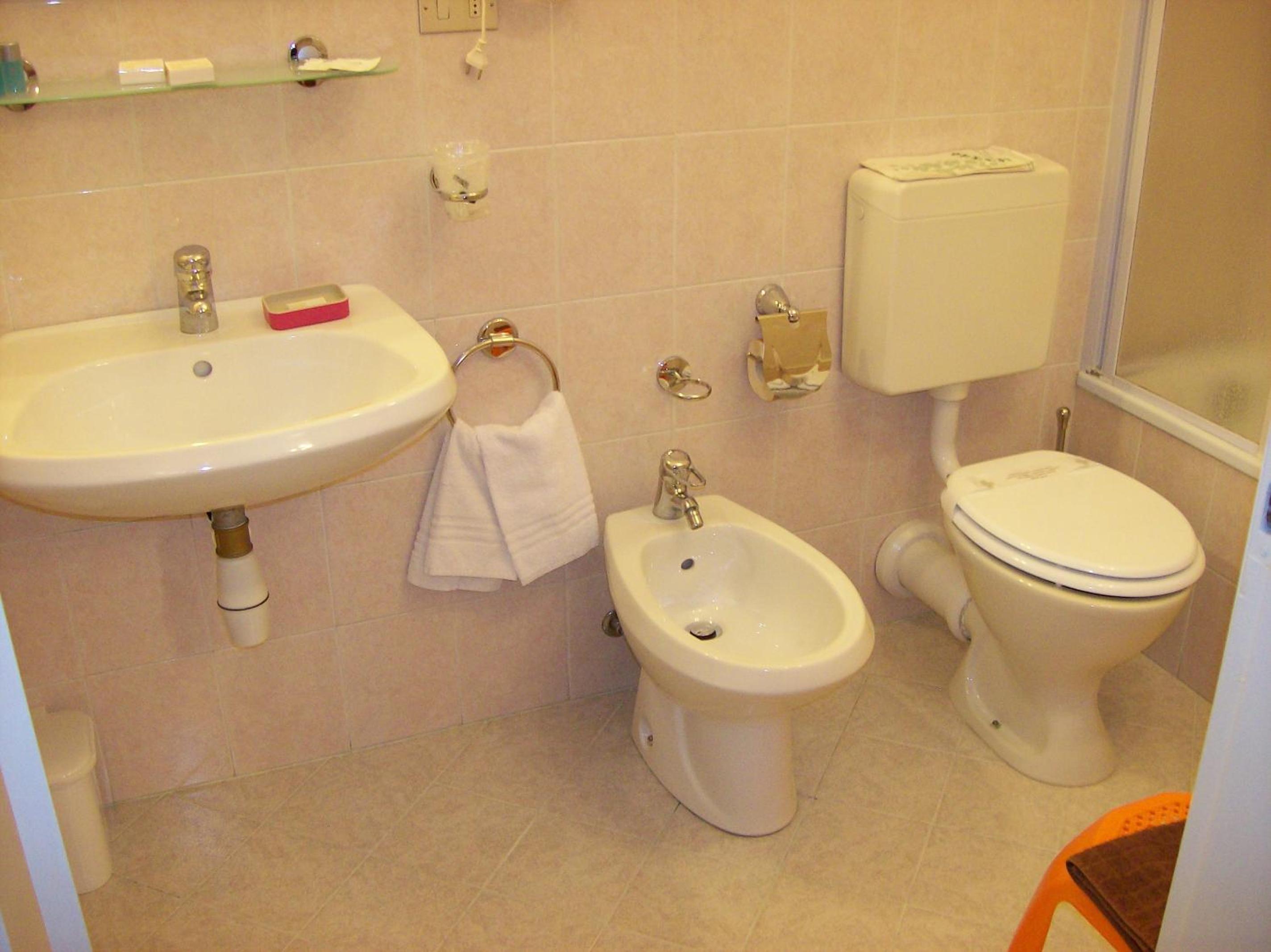 Small Double Room photo 3
