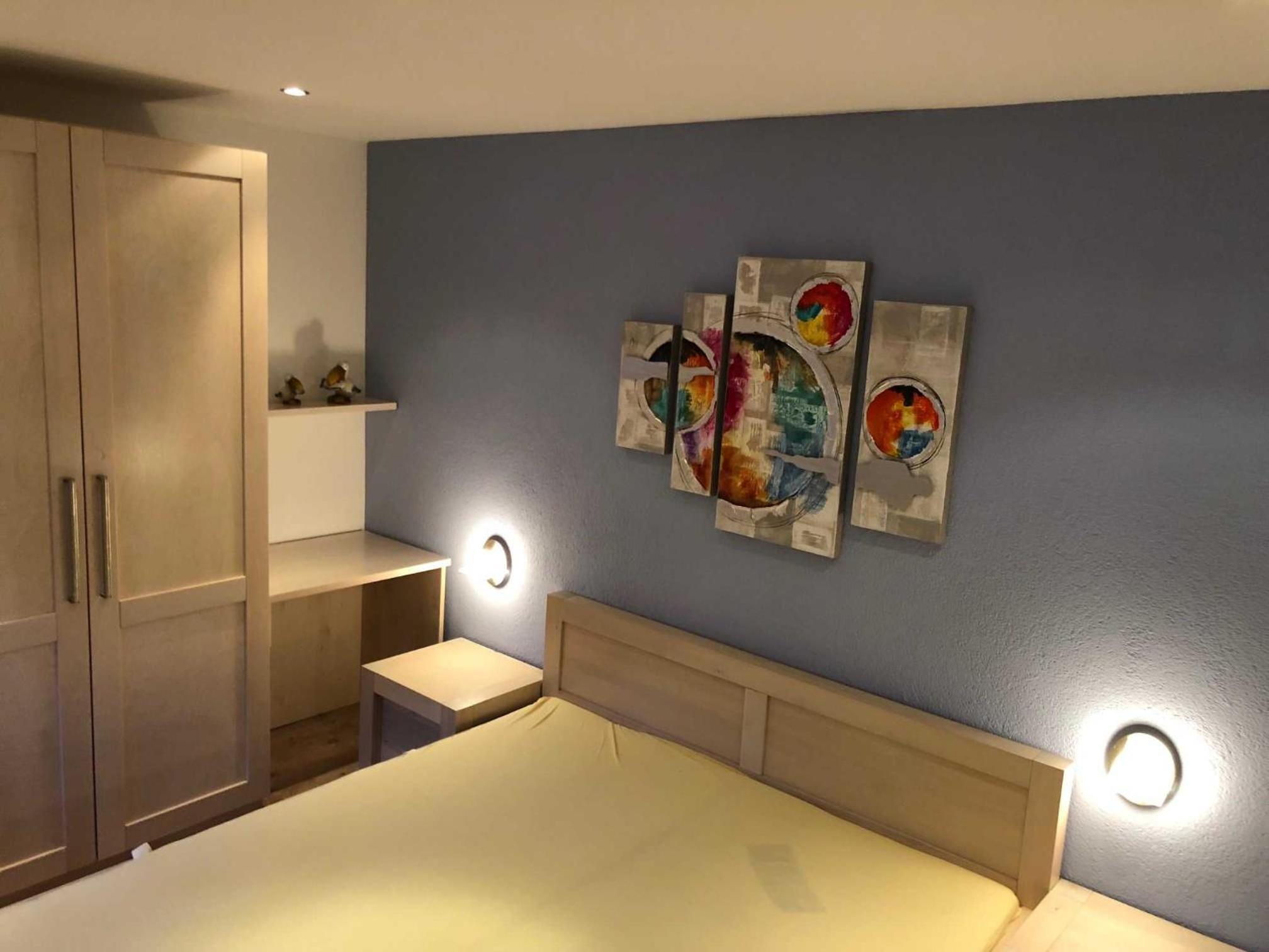 Two-Bedroom House photo 2