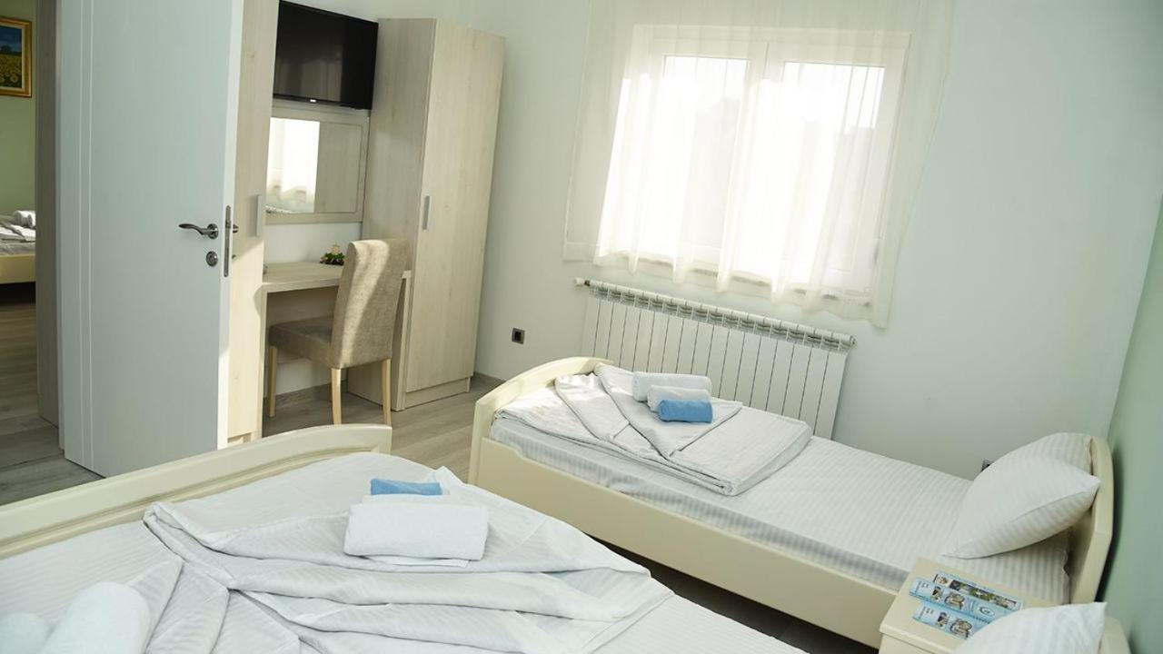 Double Room photo 2