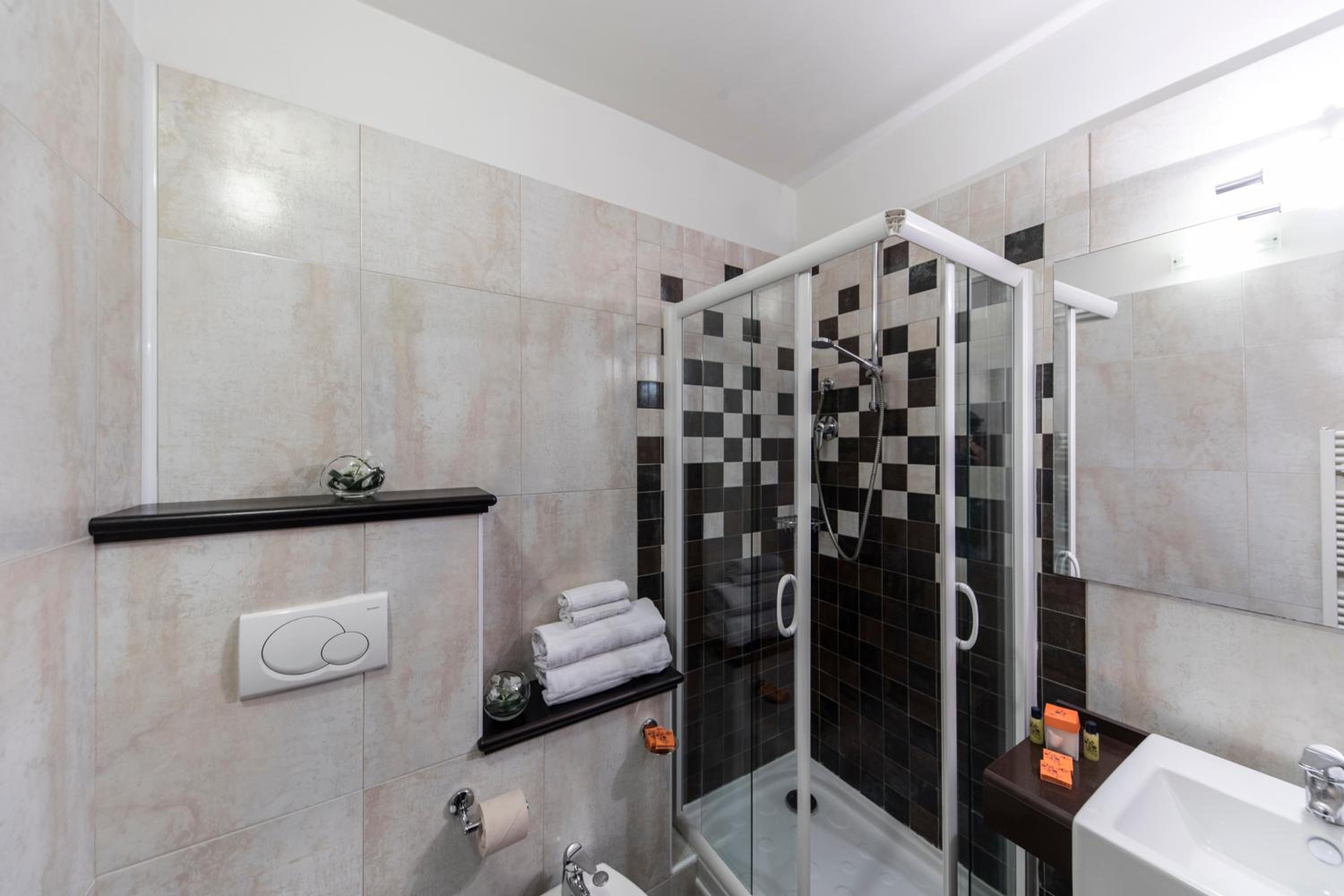 Junior Suite - Photo 22