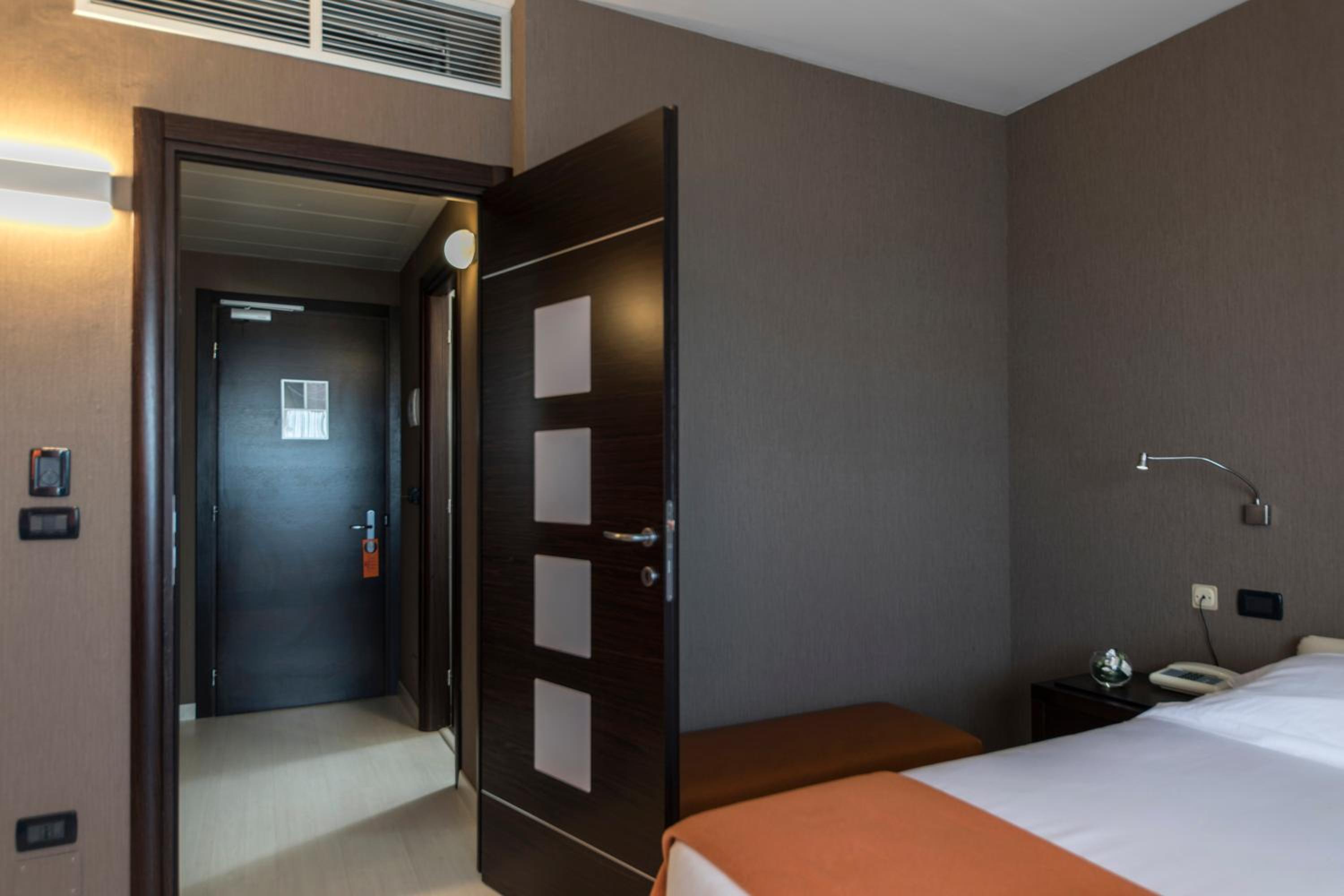 Junior Suite - Photo 6