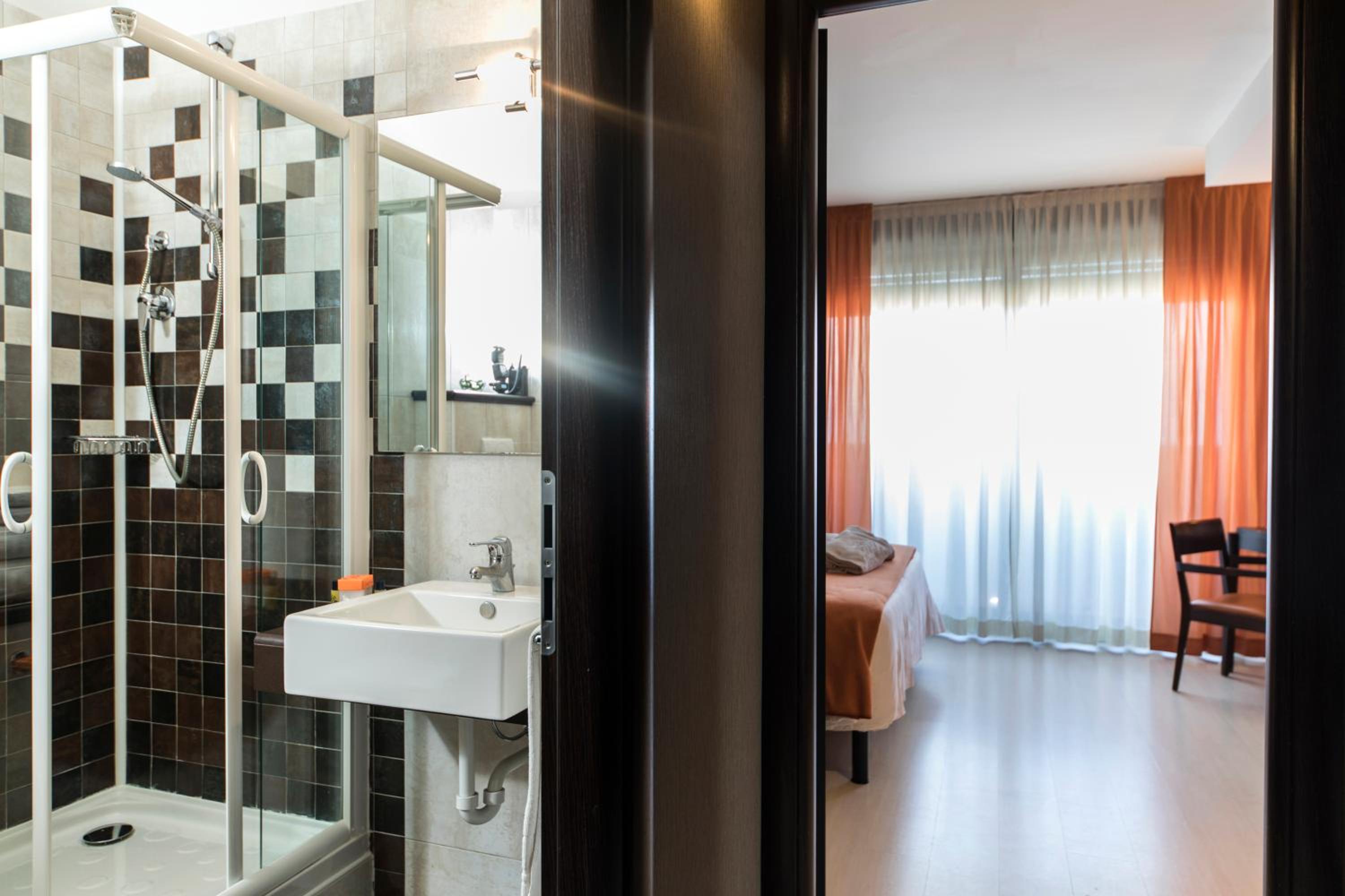 Junior Suite - Photo 12