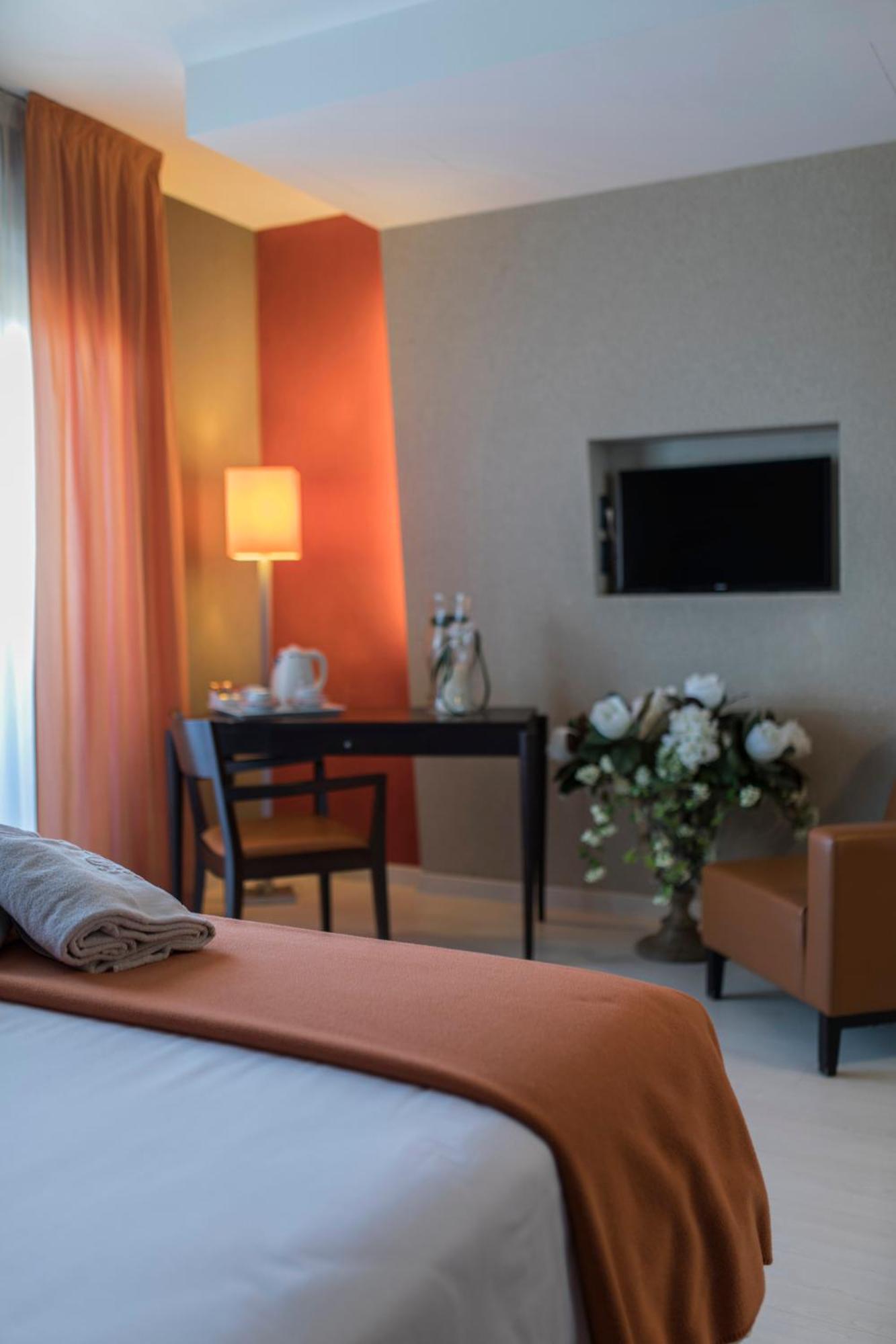 Junior Suite - Photo 9