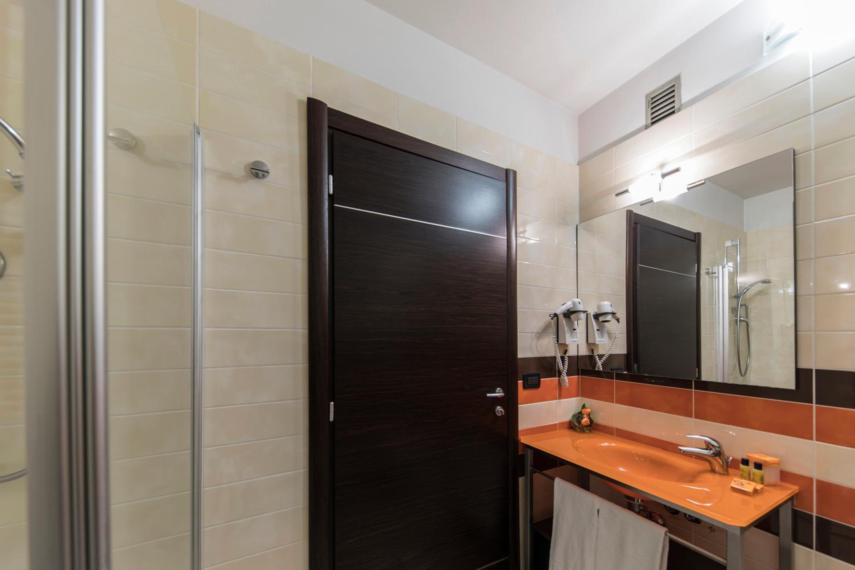 Junior Suite - Photo 18