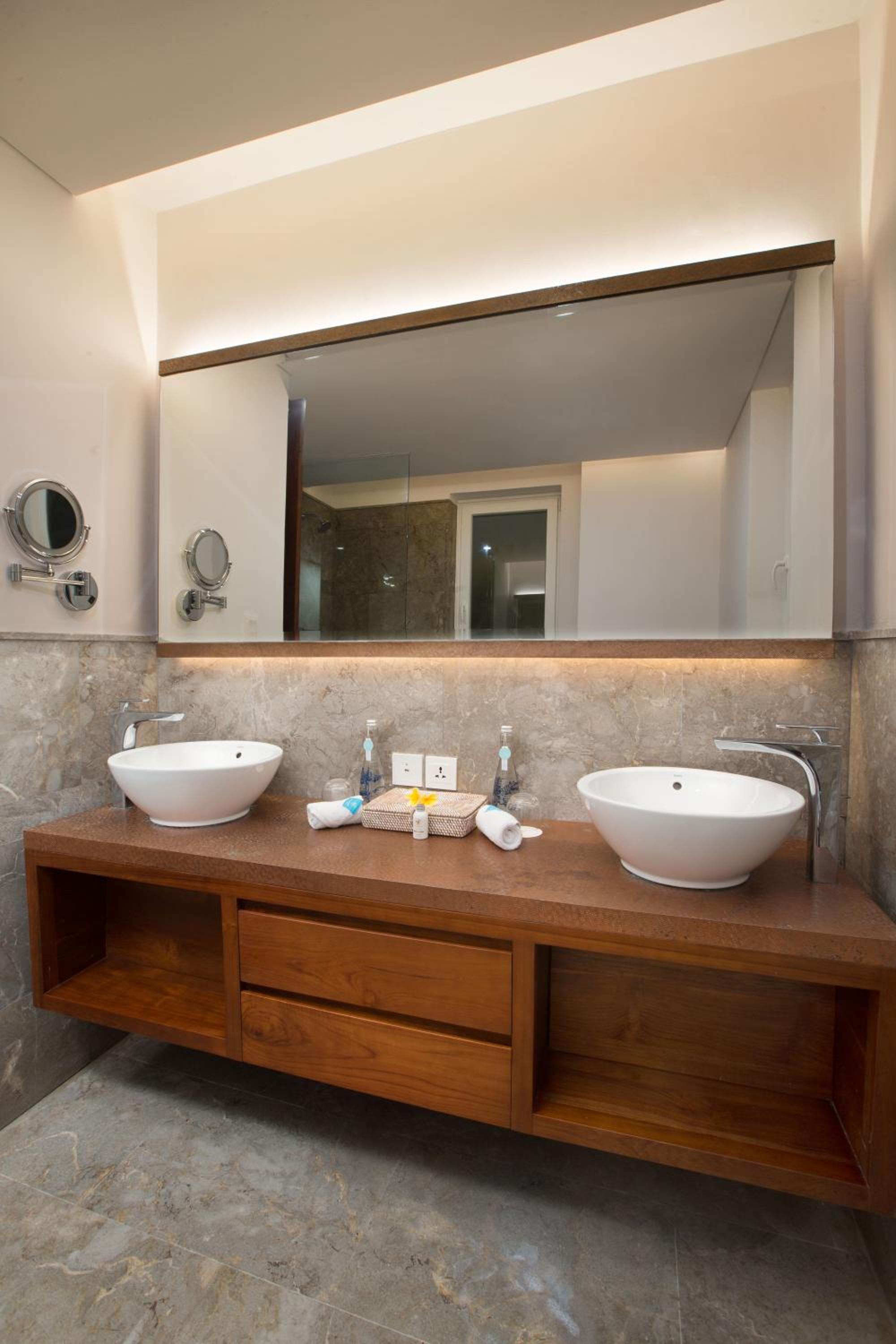 Candrika Superior Double or Twin Room with Garden View photo 3