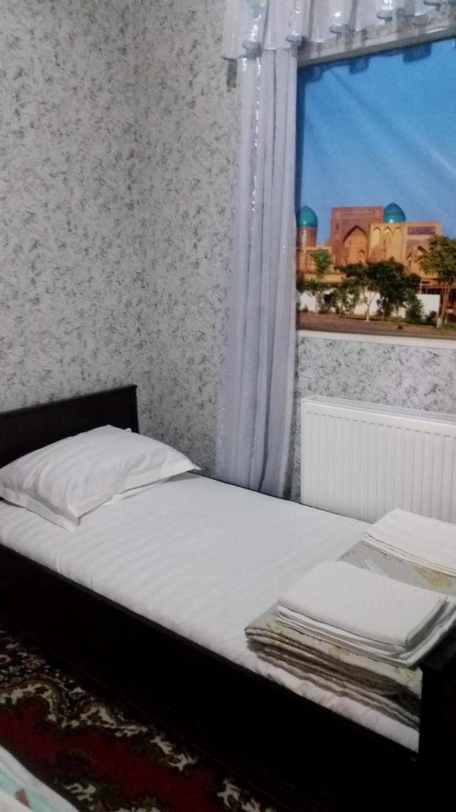 Double or Twin Room with Shared Bathroom photo 1