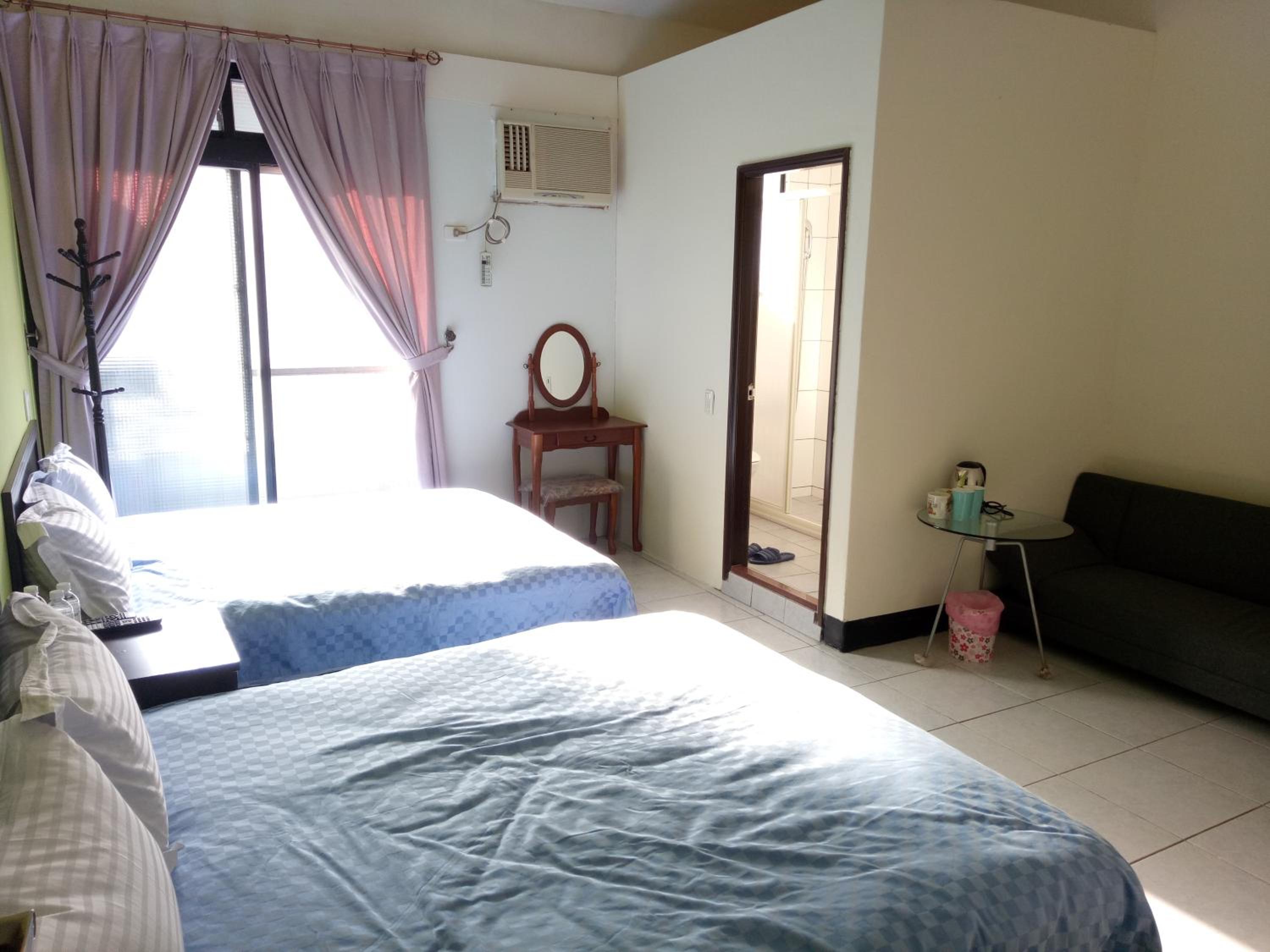 Quadruple Room with Shower photo 3