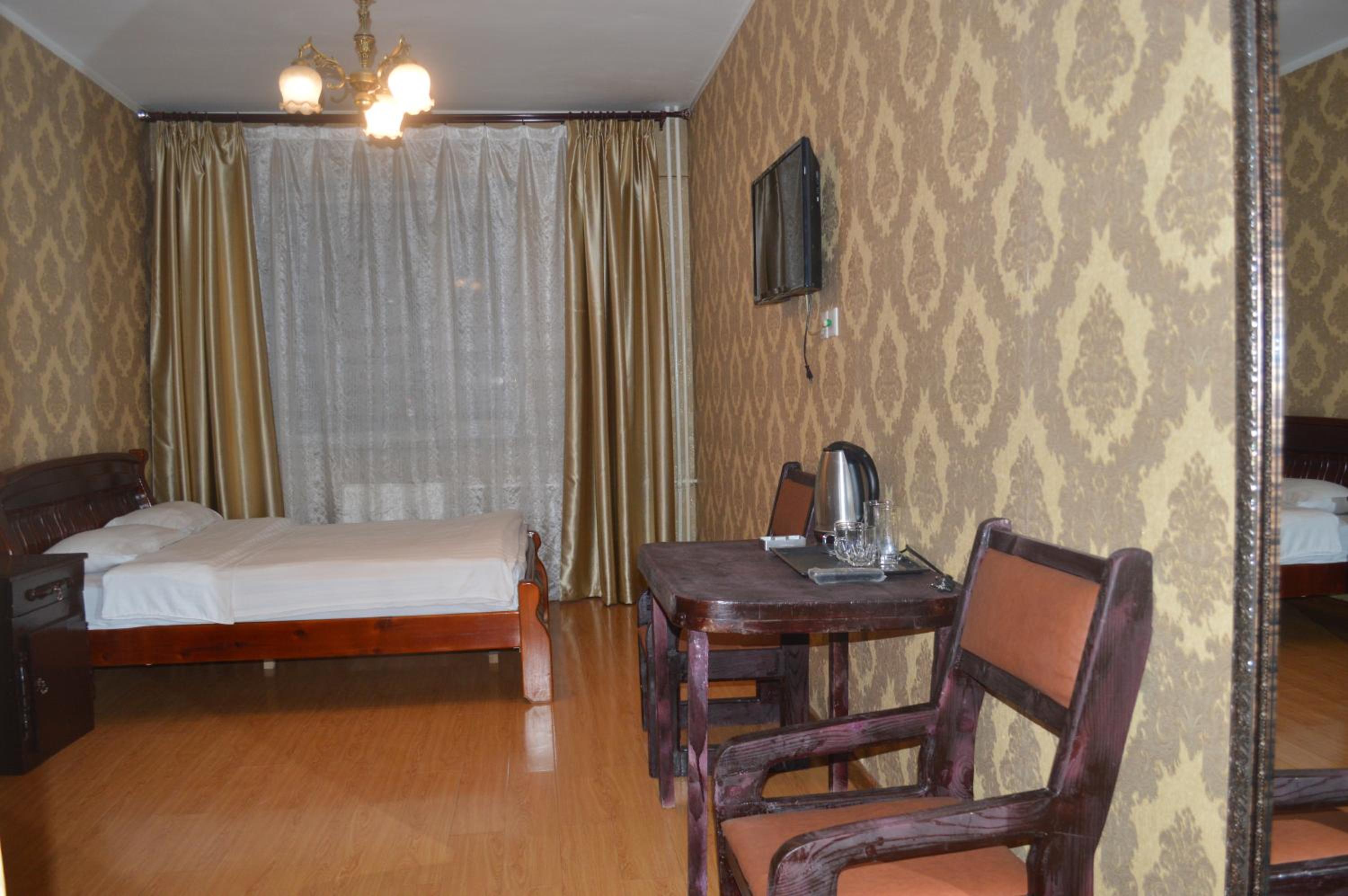Double Room with Private Bathroom photo 2