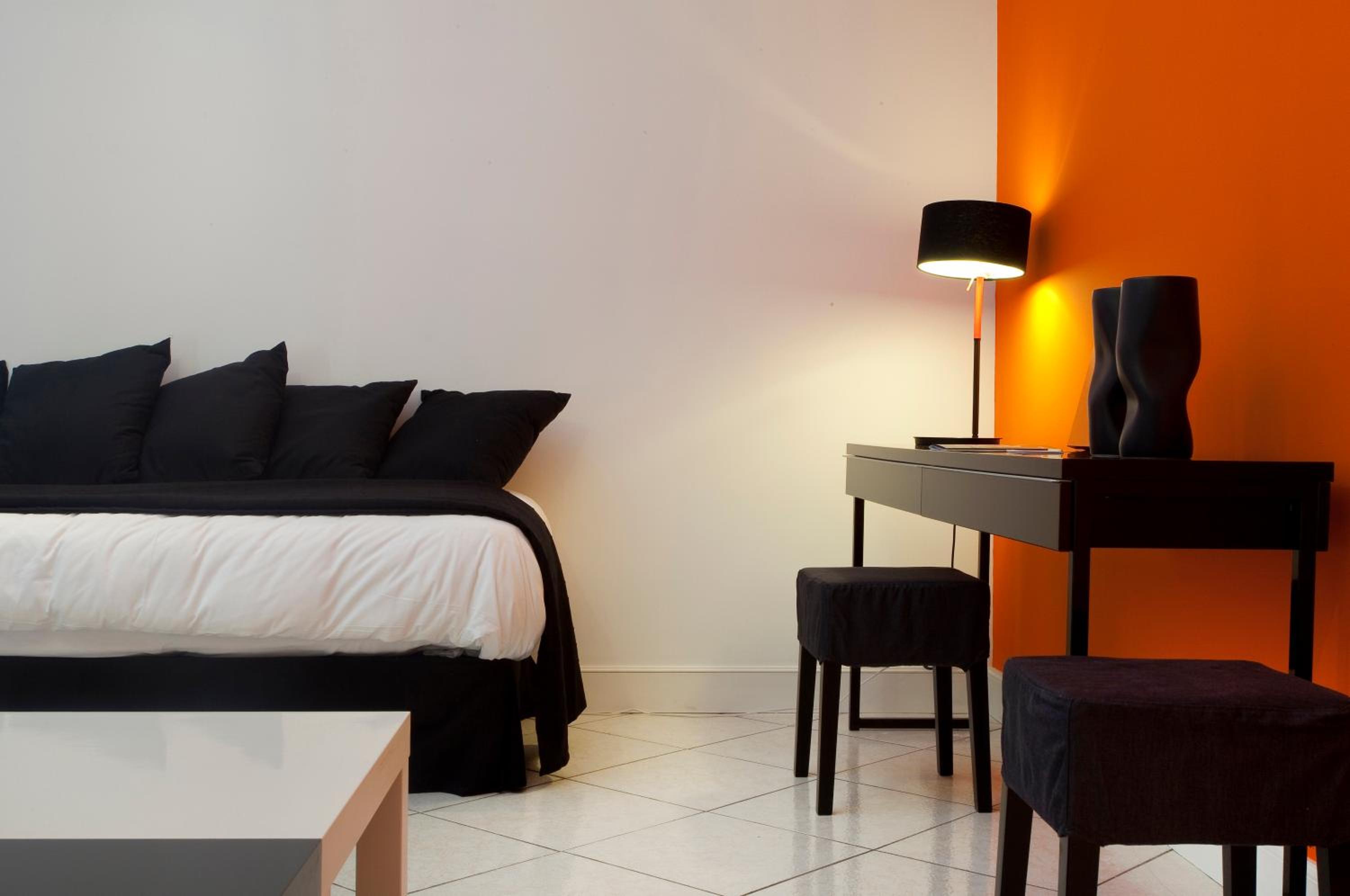 Big Suite - Photo 7