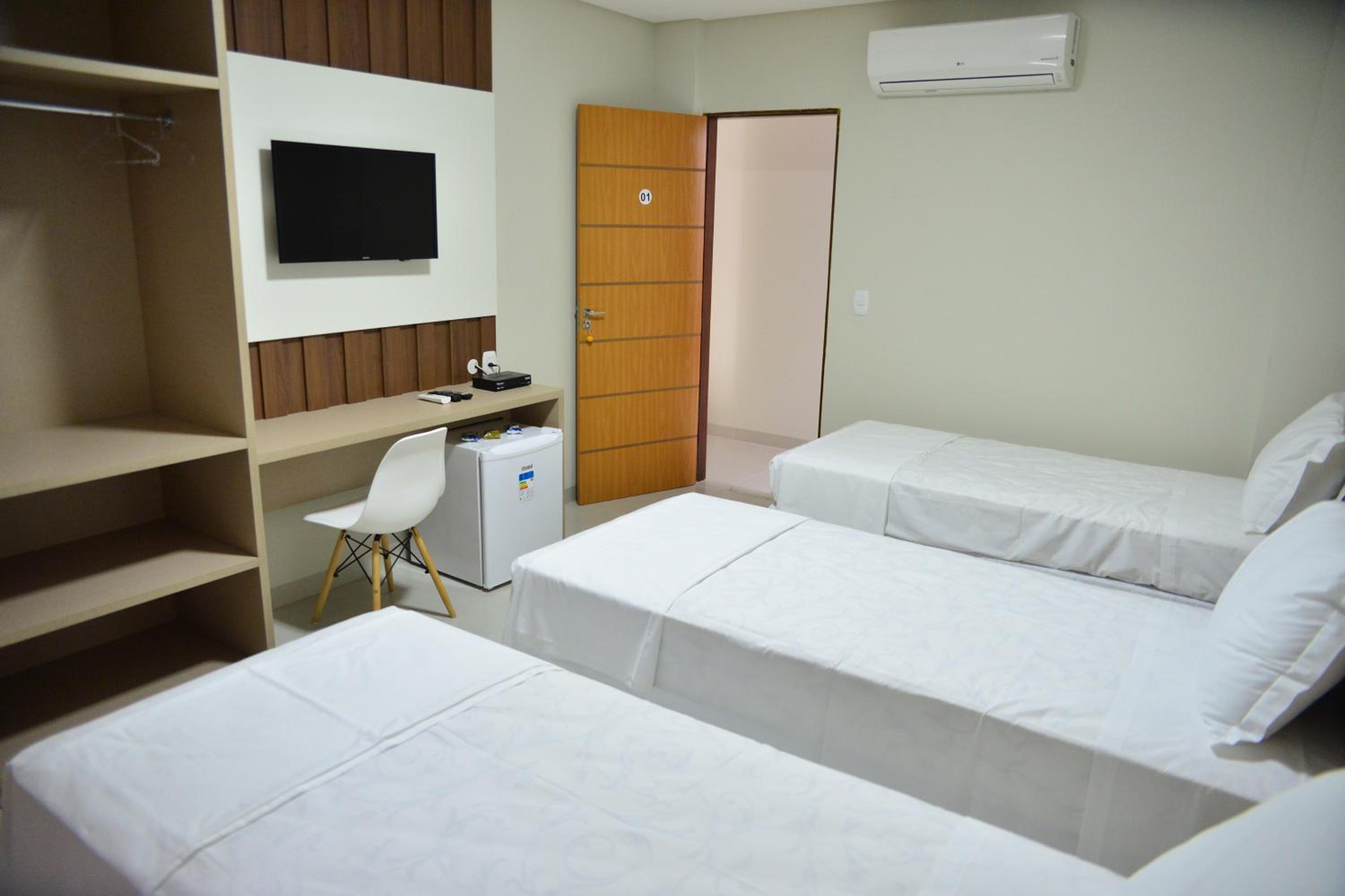 Luxury Triple Room photo 2