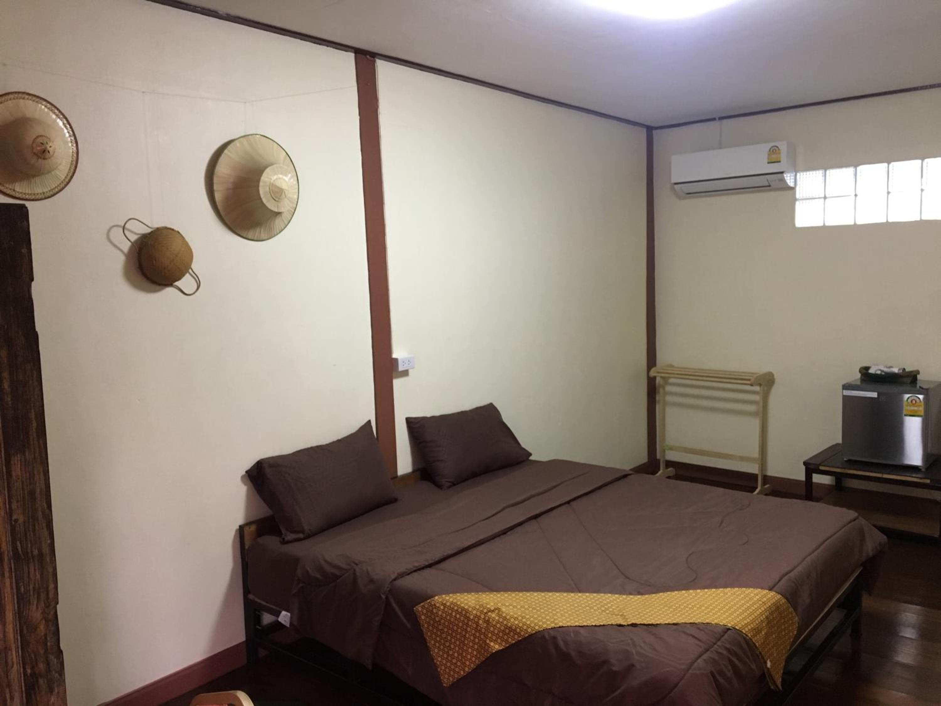 Double Room with Private Bathroom - Photo 1