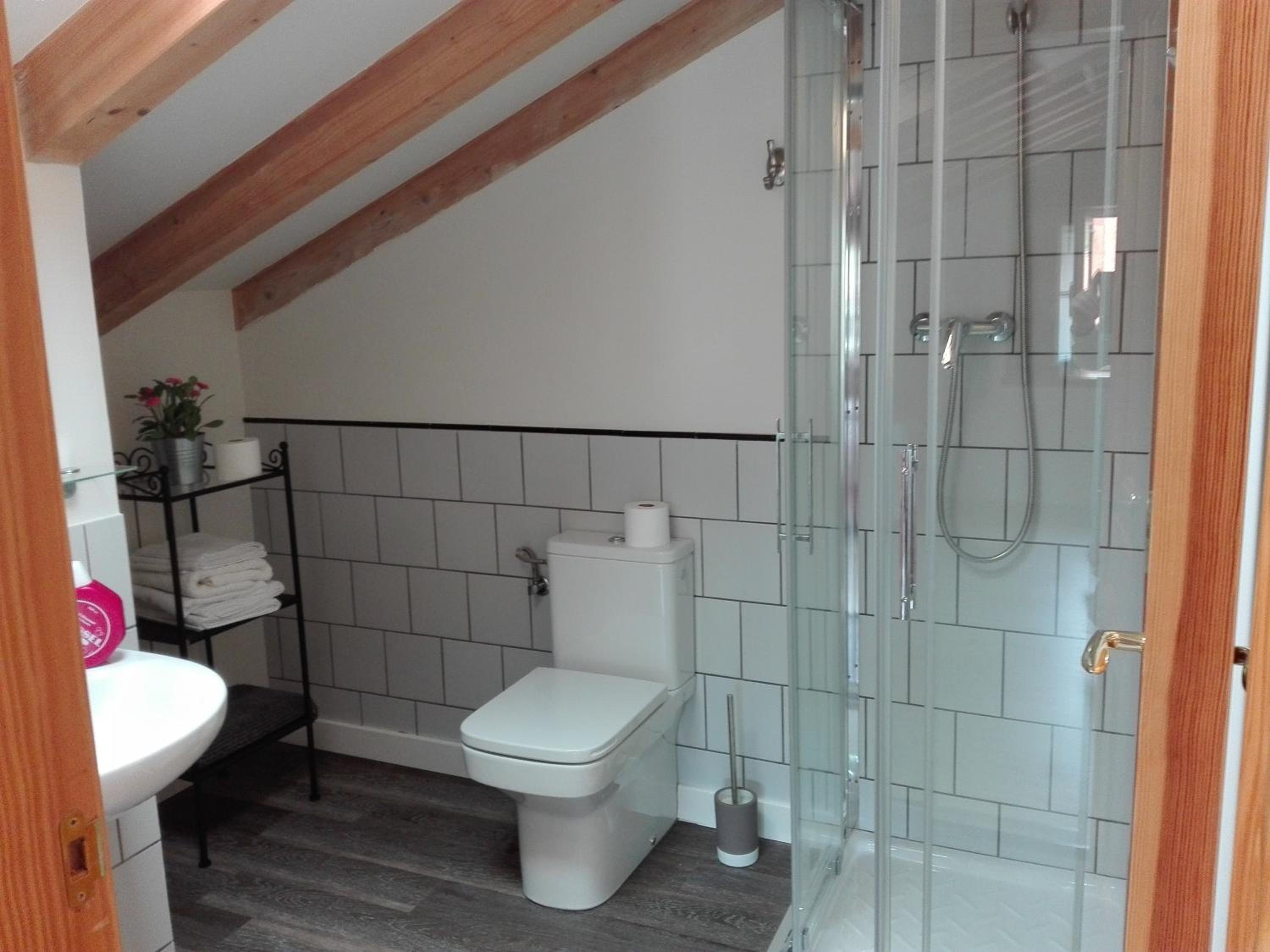 Two-Bedroom House photo 2