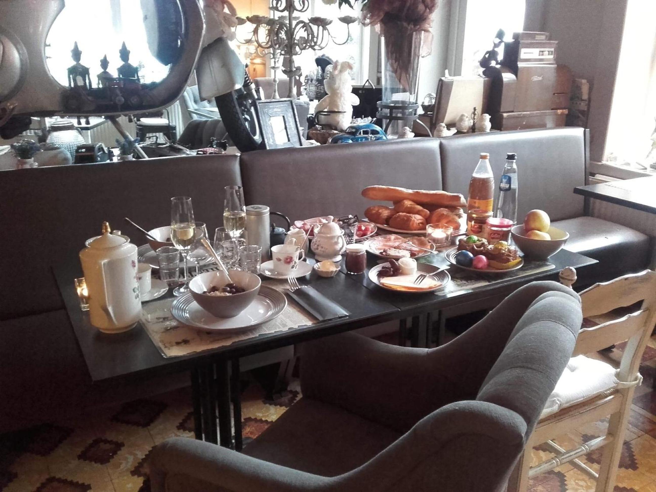 Suite - Photo 21